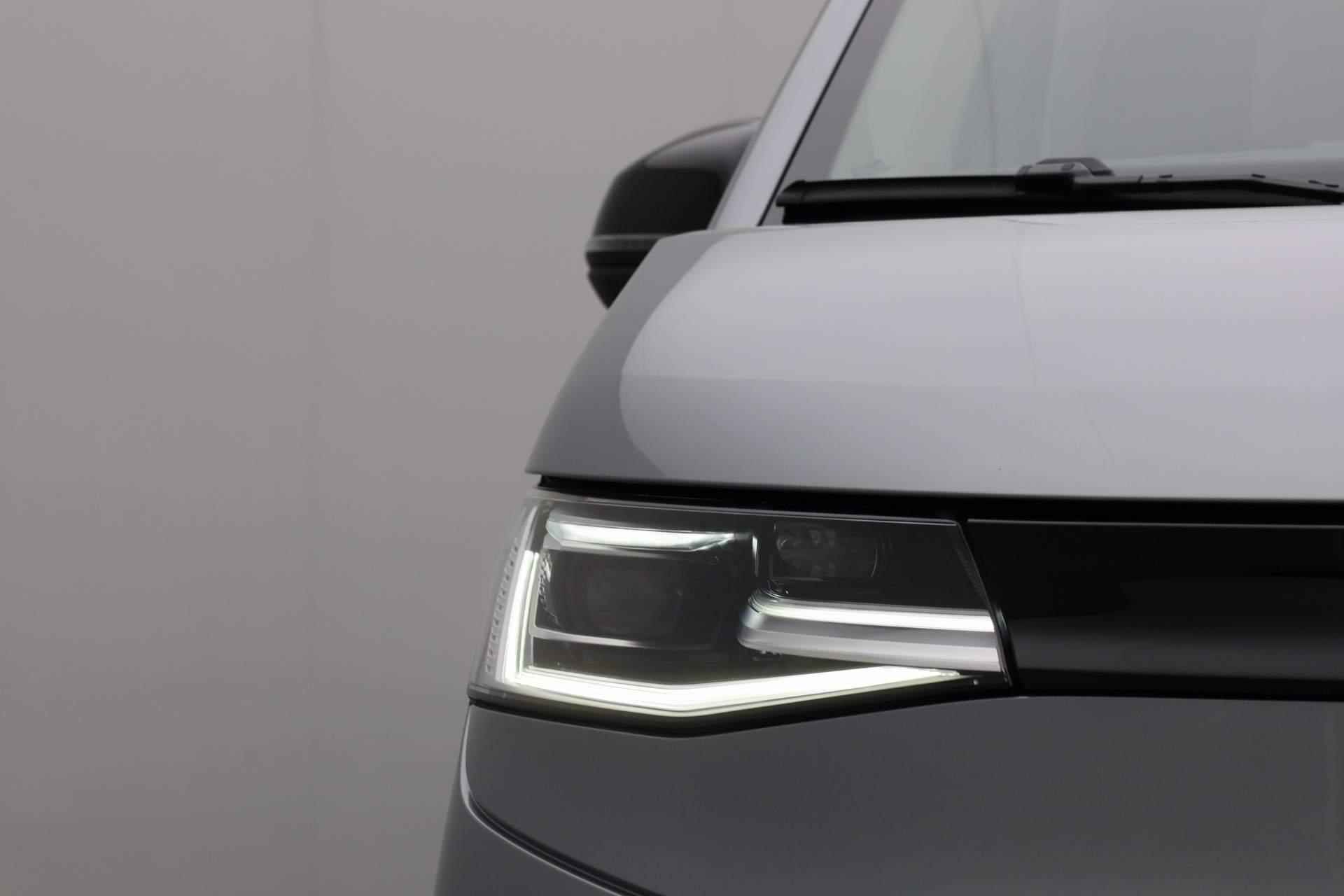 Volkswagen Multivan 7 pers. 1.4 218PK DSG eHybrid L1H1 | Pano | Trekhaak | IQ Light | Camera | Stoelverwarming | Navi | Schuifdeur links/rechts | Digital Cockpit Pro - 15/44