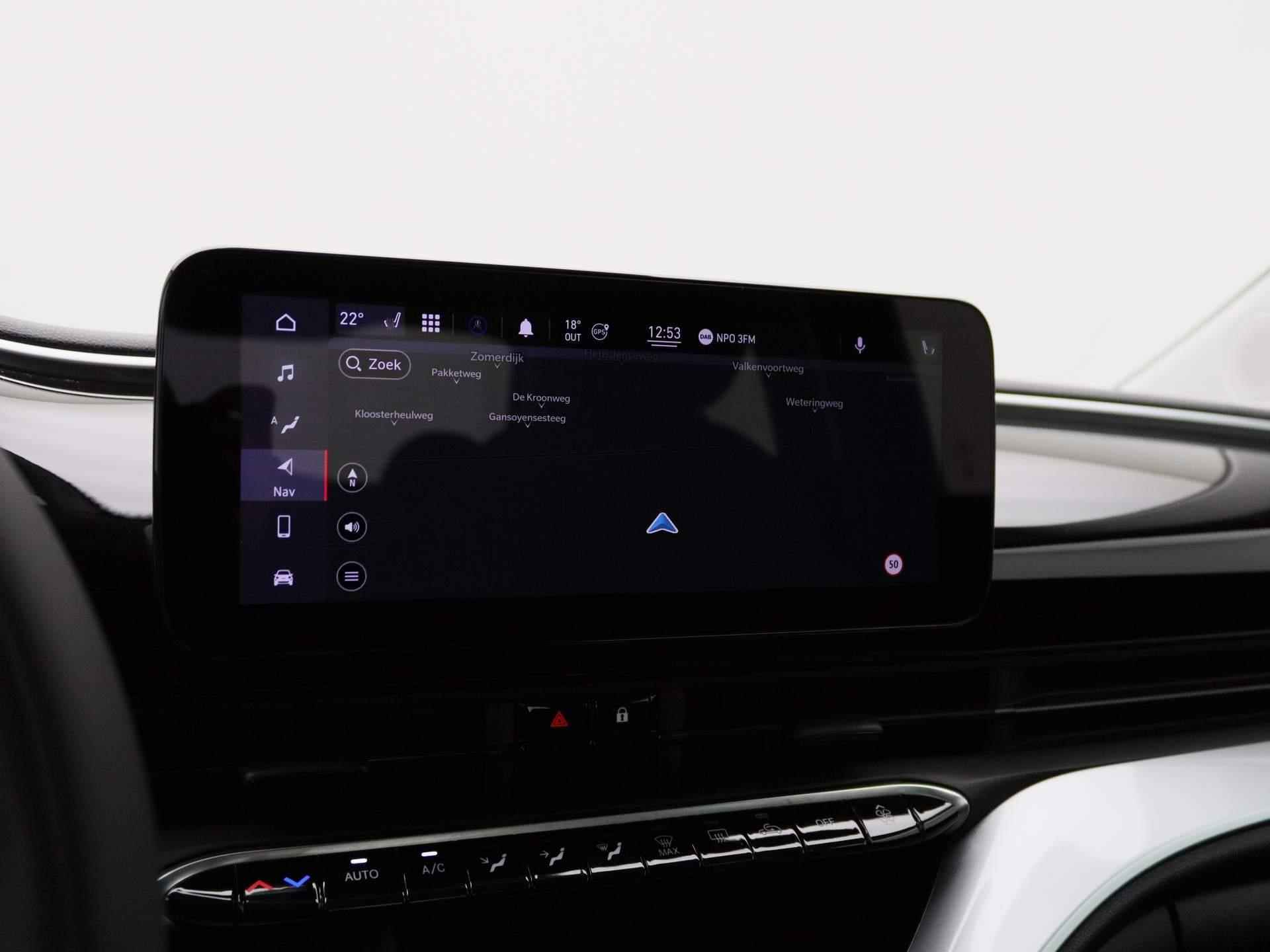 Fiat 500 Icon 42 kWh | Navigatie | Apple carplay/Android auto | Stoelverwarming | Achteruitrijcamera | €2000,- SEPP Subsidie! - 16/37