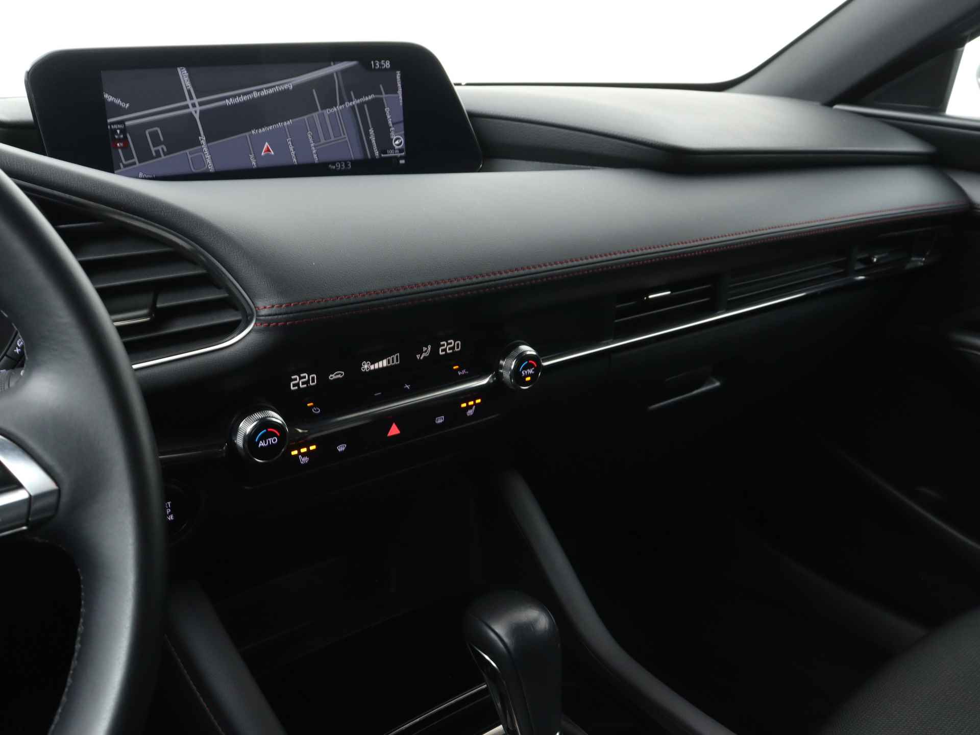Mazda 3 2.0 e-SkyActiv-G M Hybrid 150 Homura | Stoelverwarming | Parkeersensoren | Camera | - 8/44
