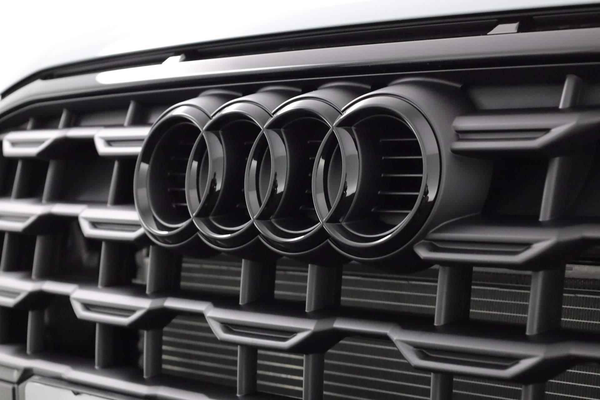 Audi Q2 S Edition 35 TFSI 150 pk | Glazen panoramadak | Assistentiepakket Parking | Comfortsleutel | - 9/41
