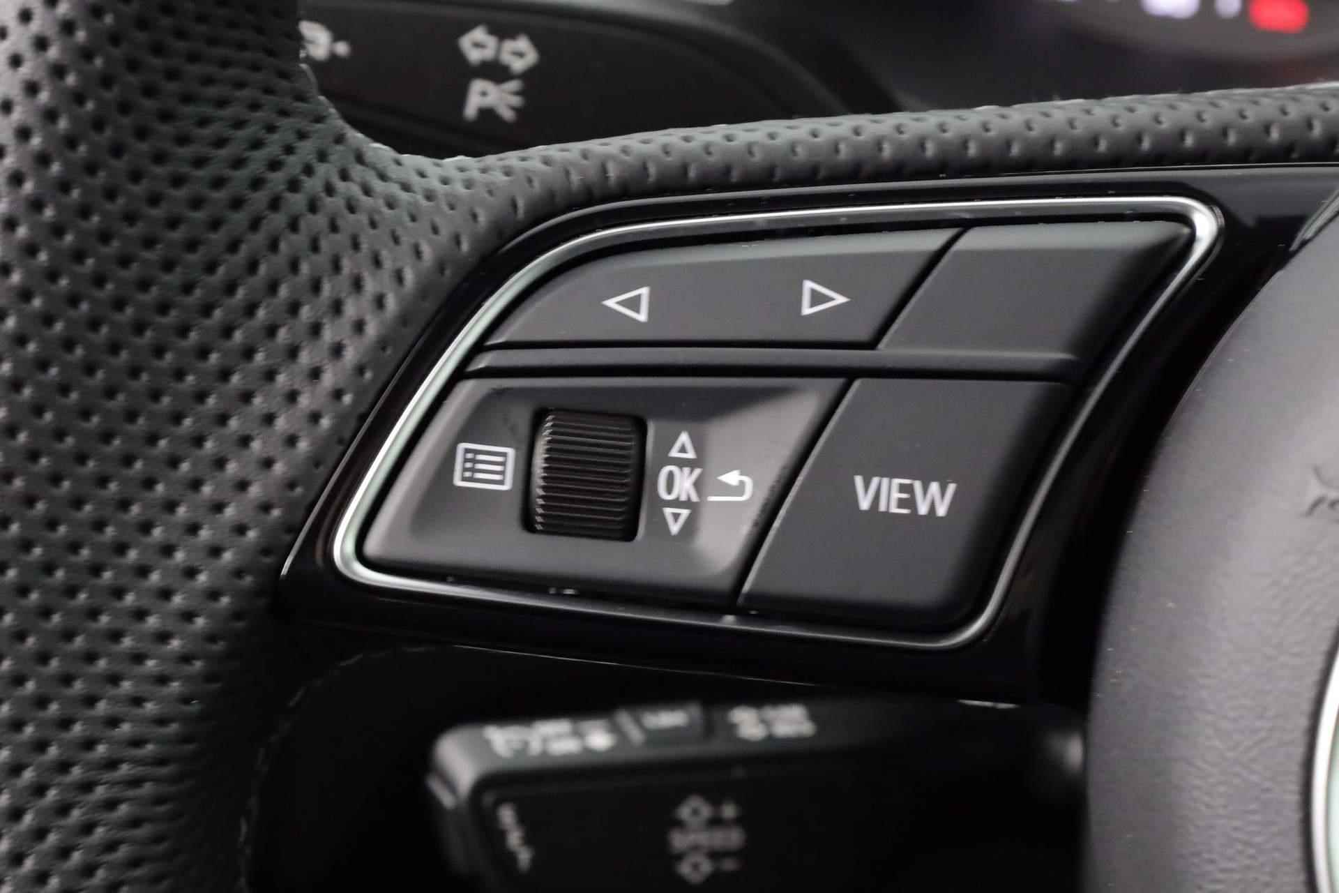 Audi Q2 S Edition 35 TFSI 150 pk | Glazen panoramadak | Assistentiepakket Parking | Comfortsleutel | - 26/41