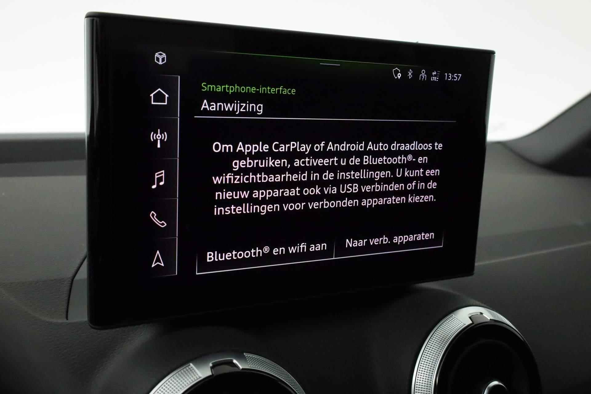 Audi Q2 S Edition 35 TFSI 150 pk | Glazen panoramadak | Assistentiepakket Parking | Comfortsleutel | - 30/41