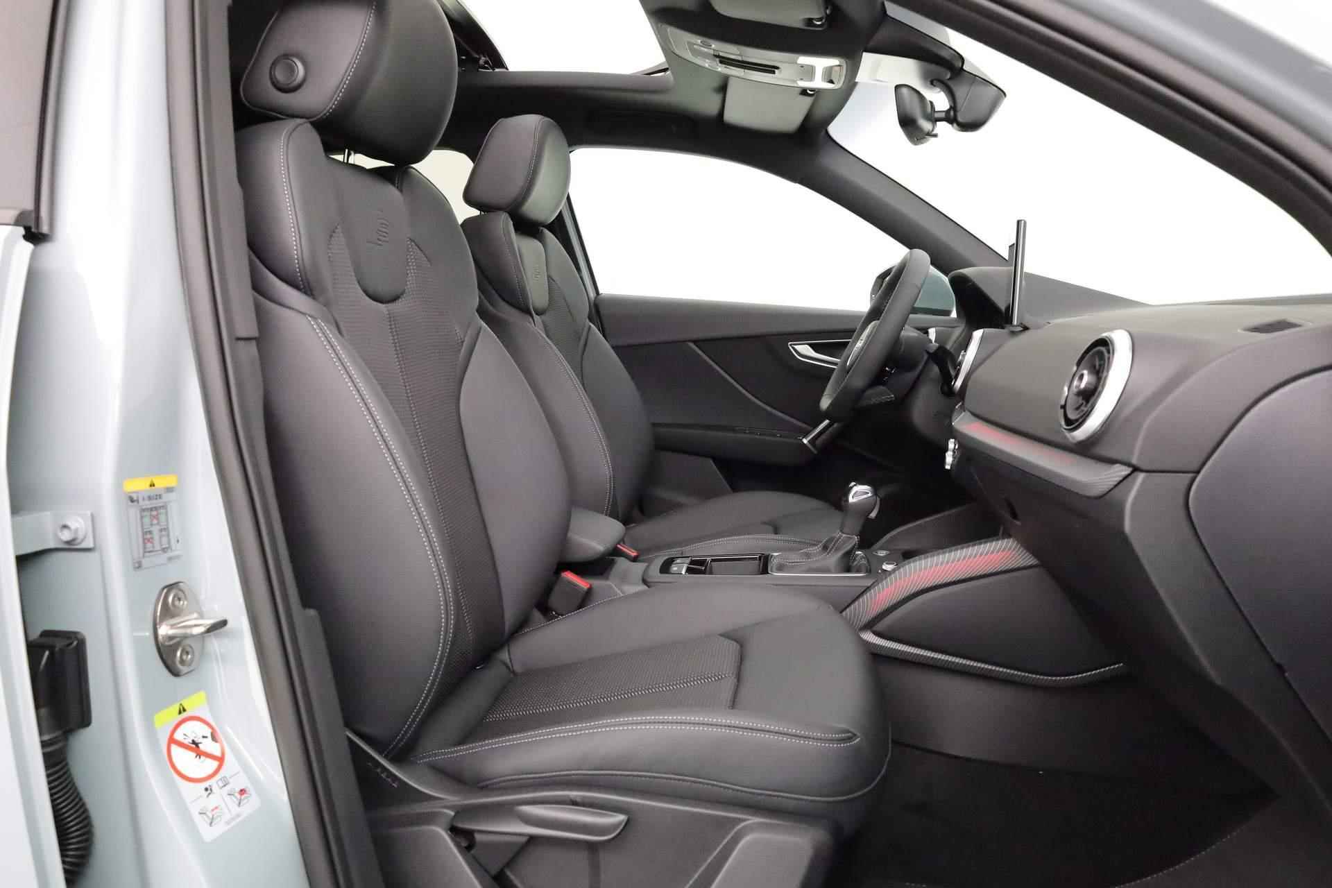 Audi Q2 S Edition 35 TFSI 150 pk | Glazen panoramadak | Assistentiepakket Parking | Comfortsleutel | - 37/41