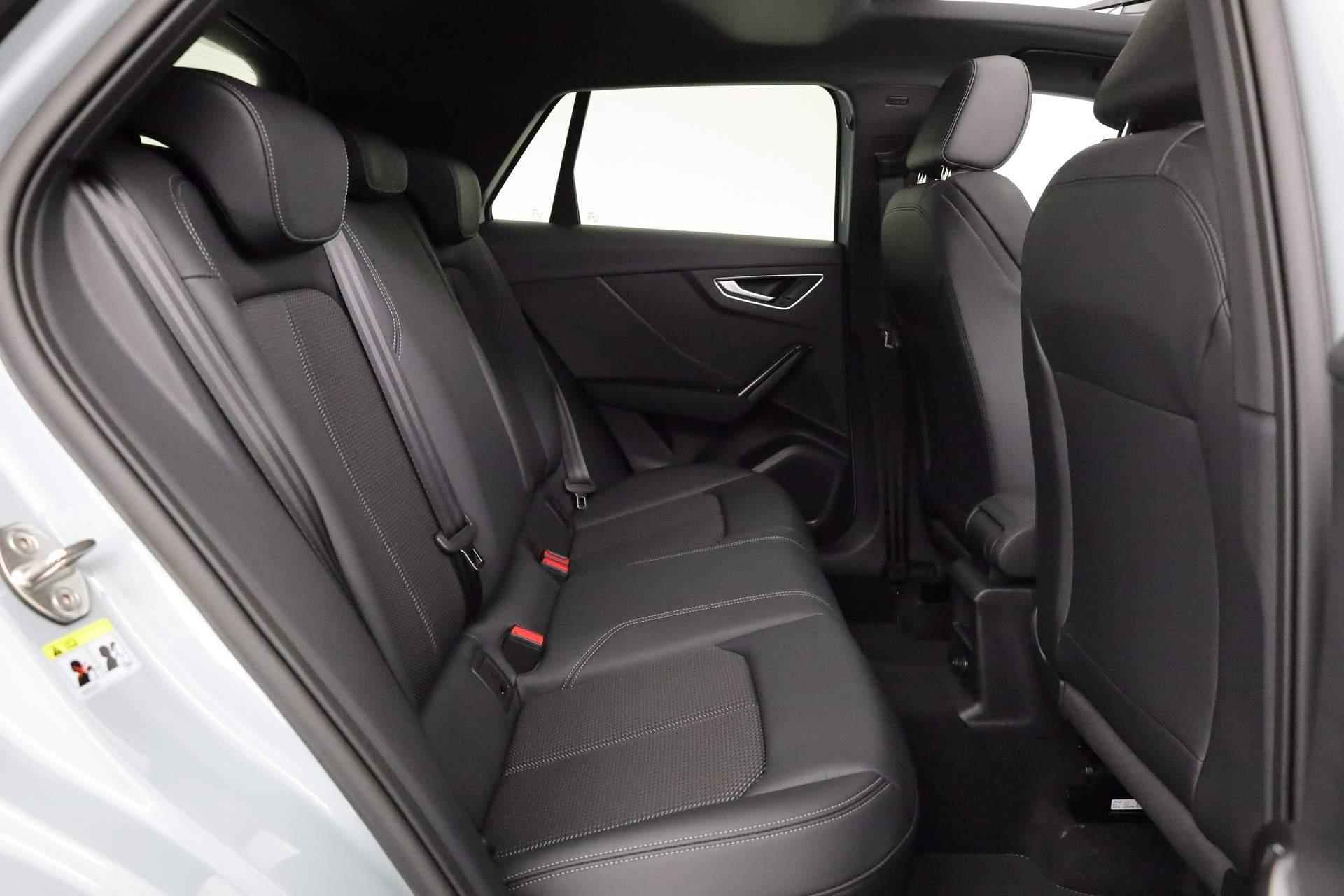 Audi Q2 S Edition 35 TFSI 150 pk | Glazen panoramadak | Assistentiepakket Parking | Comfortsleutel | - 40/41