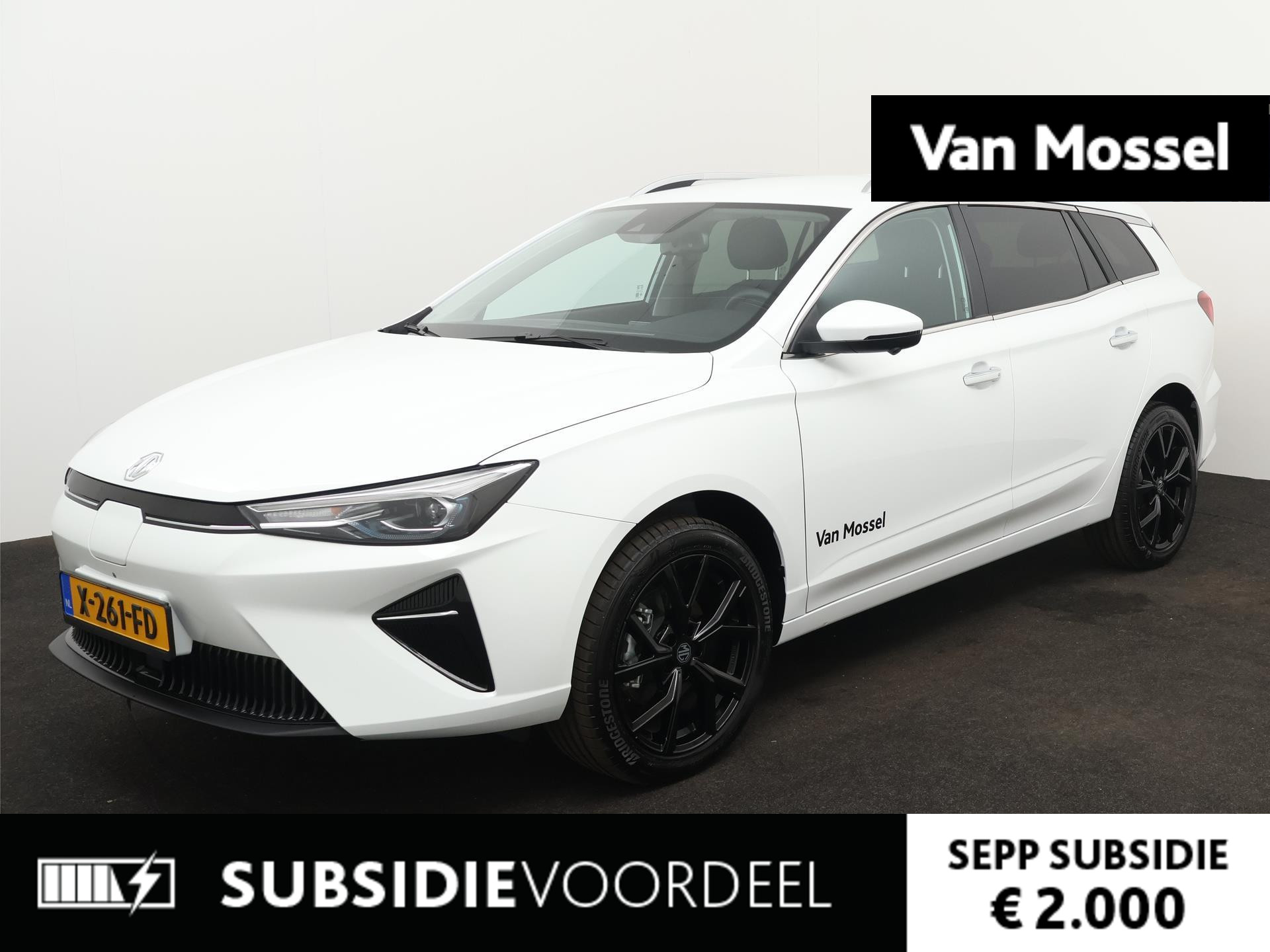 MG 5 Long Range Luxury 61 kWh | WLTP 380 KM | Navigatie | ACC | 360° Cam | Climate Control | 18"Zwarte LMV | DAB | Stoelverwarming Voor | BTW AUTO |