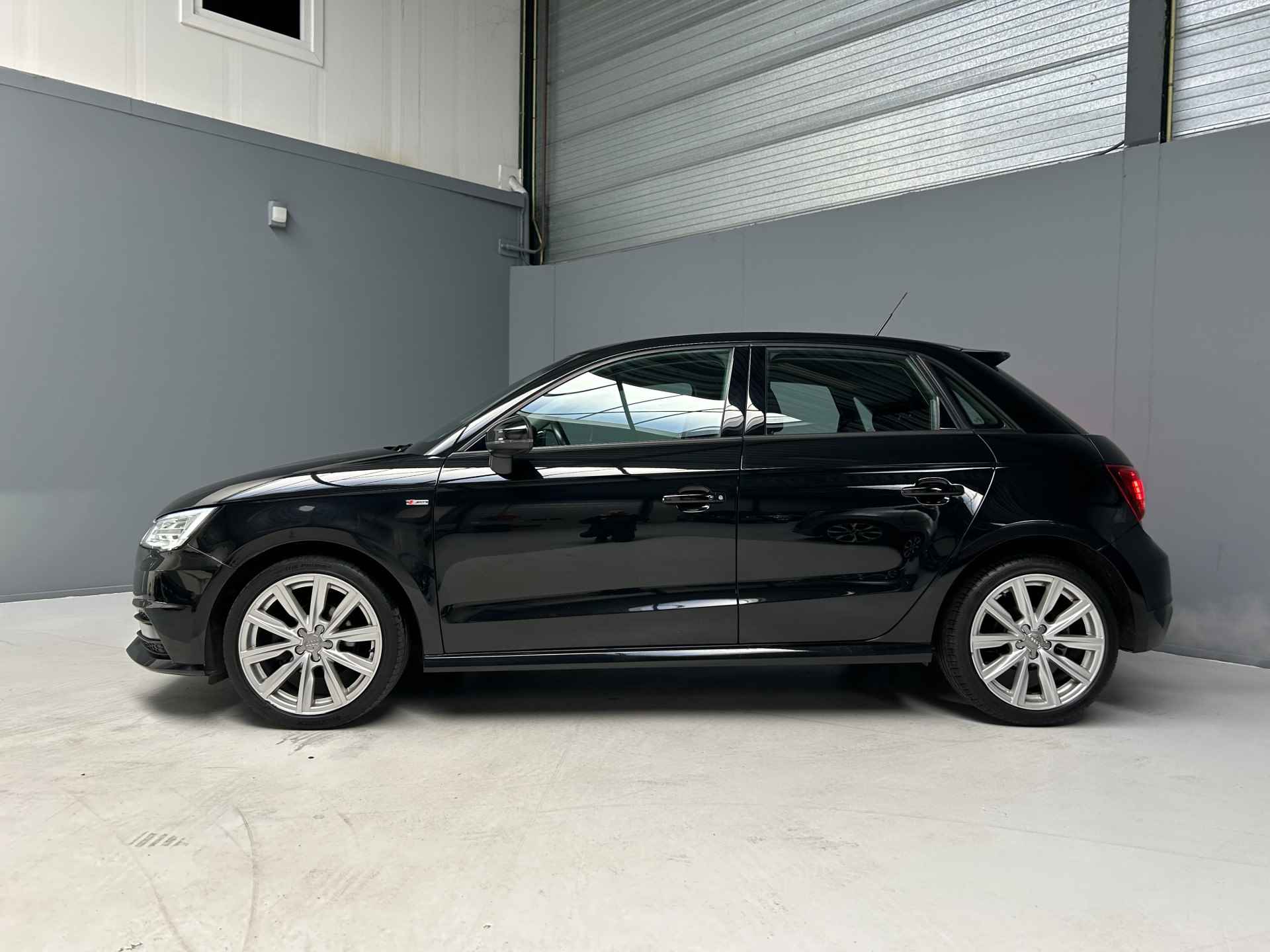 Audi A1 Sportback 1.0 TFSI Sport S line Edition Automaat|Cruise|Xenon|Sportstoelen - 6/33