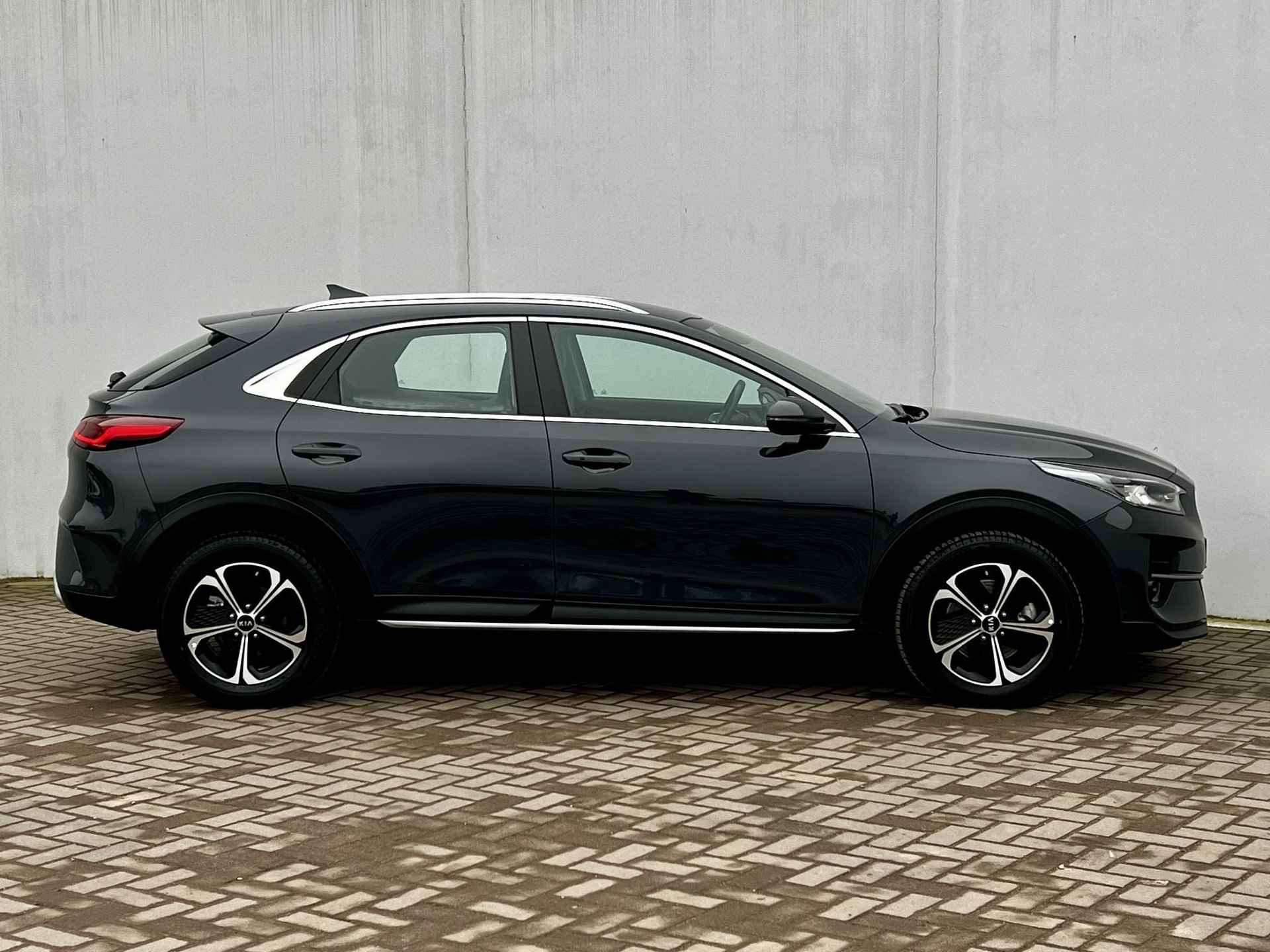 Kia XCeed 1.6 GDi PHEV DynamicLine Automaat / Dealer onderhouden / / EAER bereik 48 km / Navigatie / Stuur- en stoelverwarming / Apple Carplay Android / - 35/51