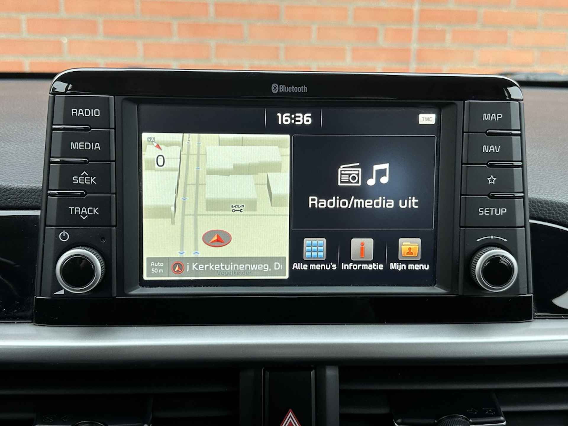 Kia Picanto 1.0 CVVT First Edition 5 Persoons Navigatie Climate Control - 8/31