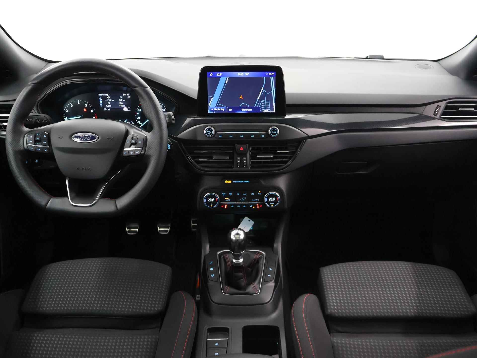 Ford Focus Wagon 1.0 EcoBoost ST Line Business | Panoramadak | Full LED koplampen | Adaptive Cruise Control | Winterpack | - 9/44