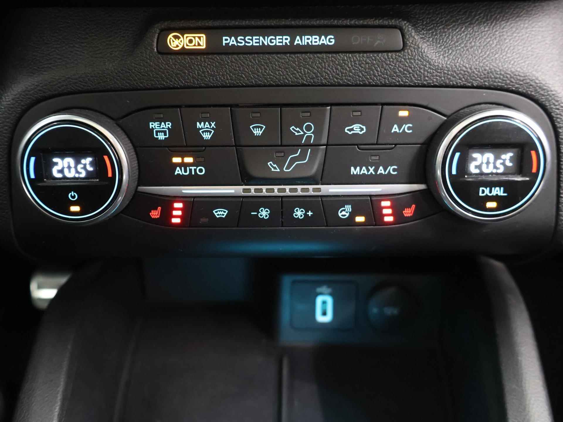 Ford Focus Wagon 1.0 EcoBoost ST Line Business | Panoramadak | Full LED koplampen | Adaptive Cruise Control | Winterpack | - 25/44