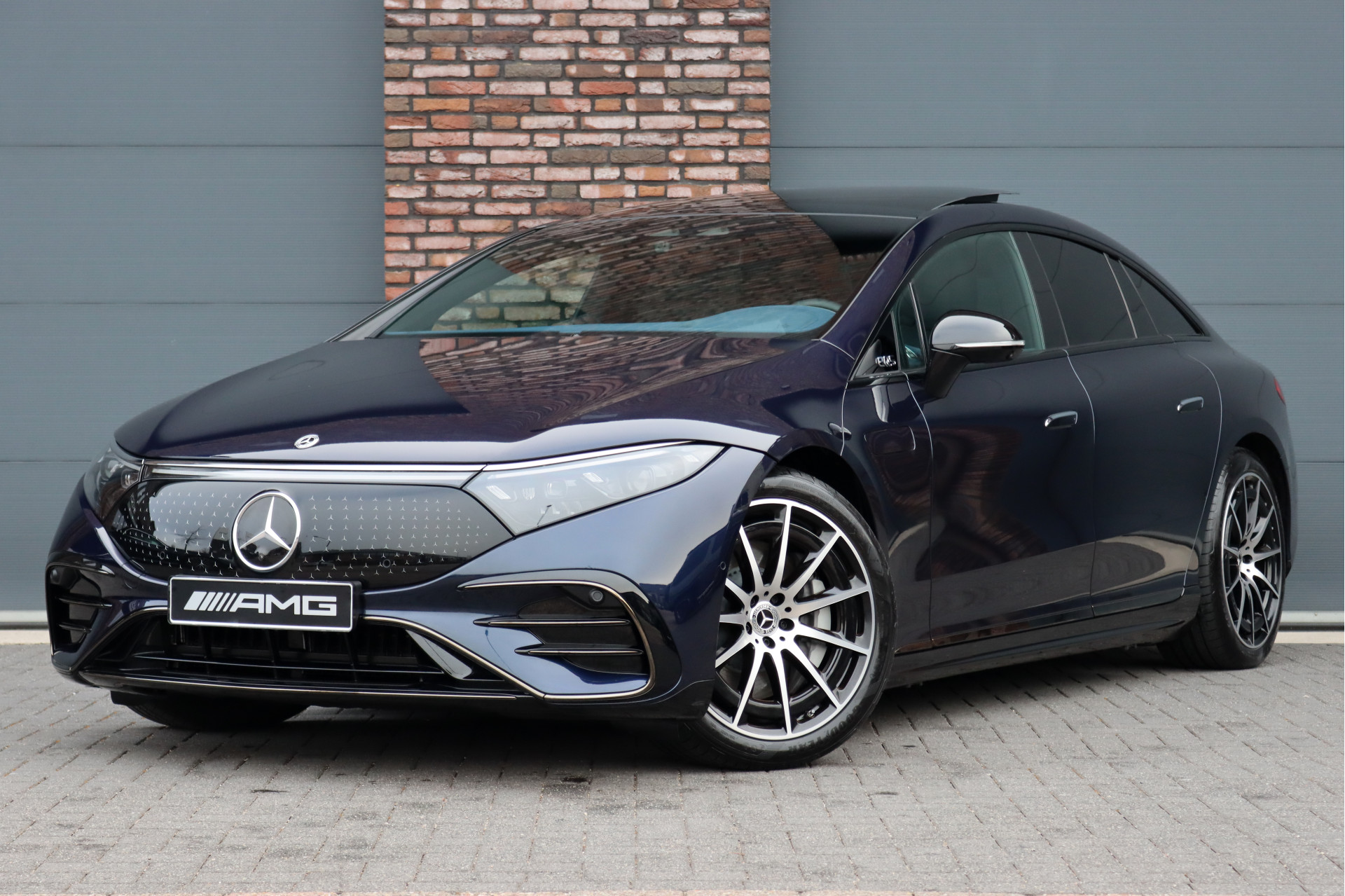 Mercedes-Benz EQS 450+ AMG Line 108 kWh | Netto ex BTW 68.500,- | Hyperscreen | Airmatic | Distronic+ | Achterasbesturing | Panoramadak | HUD | Burmester | Memory | Leder | Surround Camera | Keyless Go |