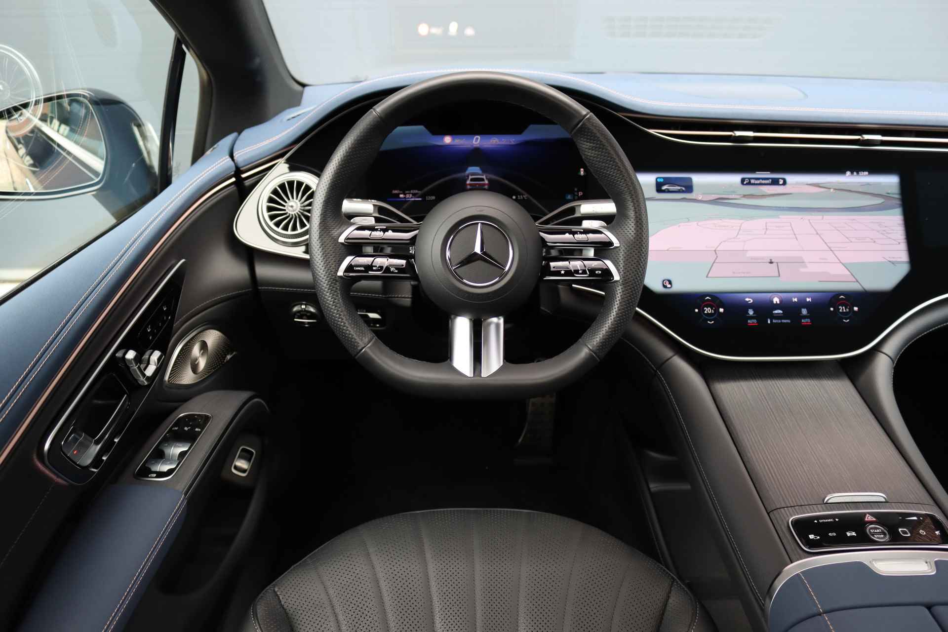 Mercedes-Benz EQS 450+ AMG Line 108 kWh | Netto ex BTW 68.500,- | Hyperscreen | Airmatic | Distronic+ | Achterasbesturing | Panoramadak | HUD | Burmester | Memory | Leder | Surround Camera | Keyless Go | - 28/48