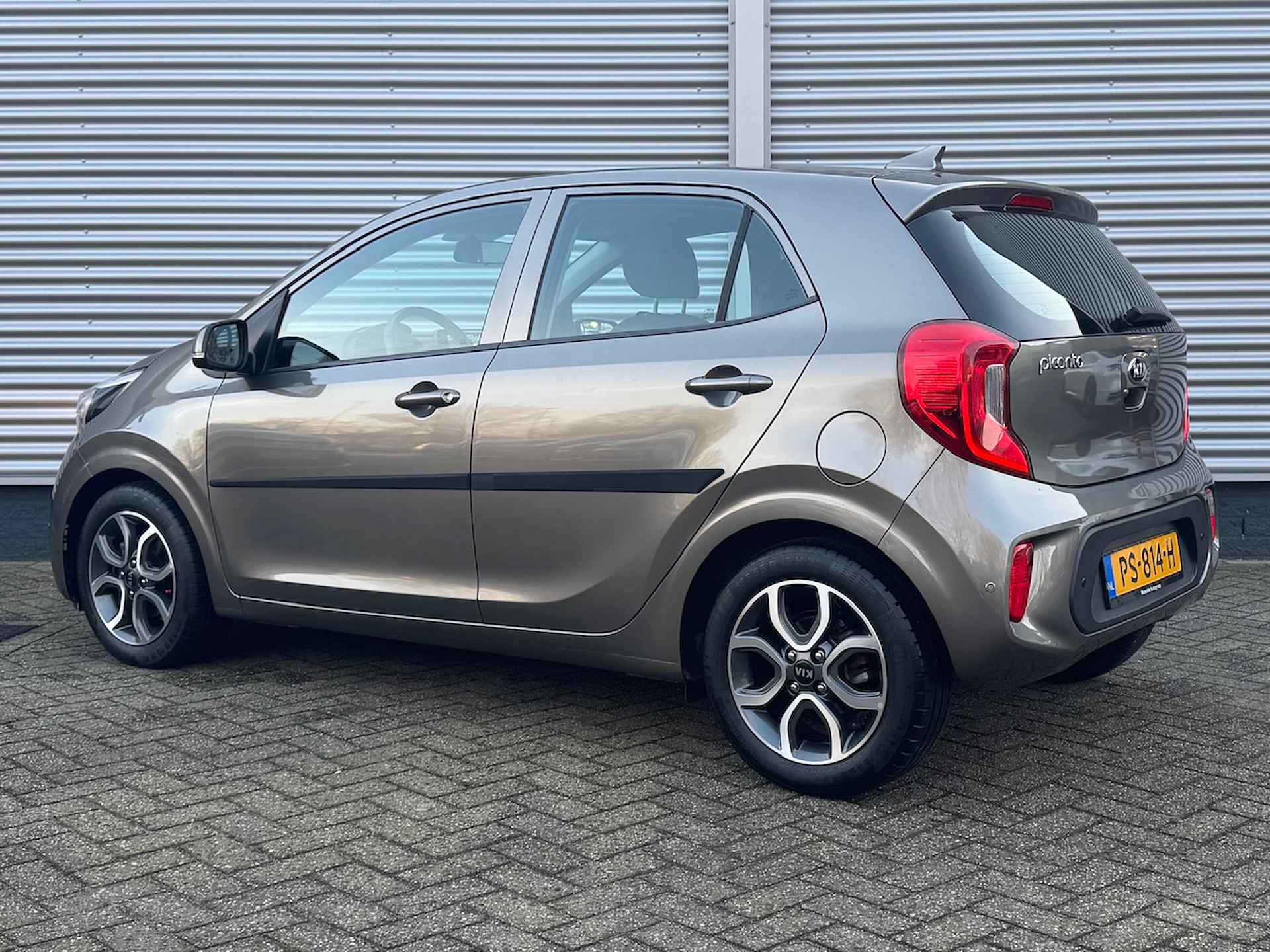 KIA Picanto 1.2 CVVT 84pk Aut 5-zits First Edition | Parkeersensoren | Navigatie | Climate Control | - 3/43