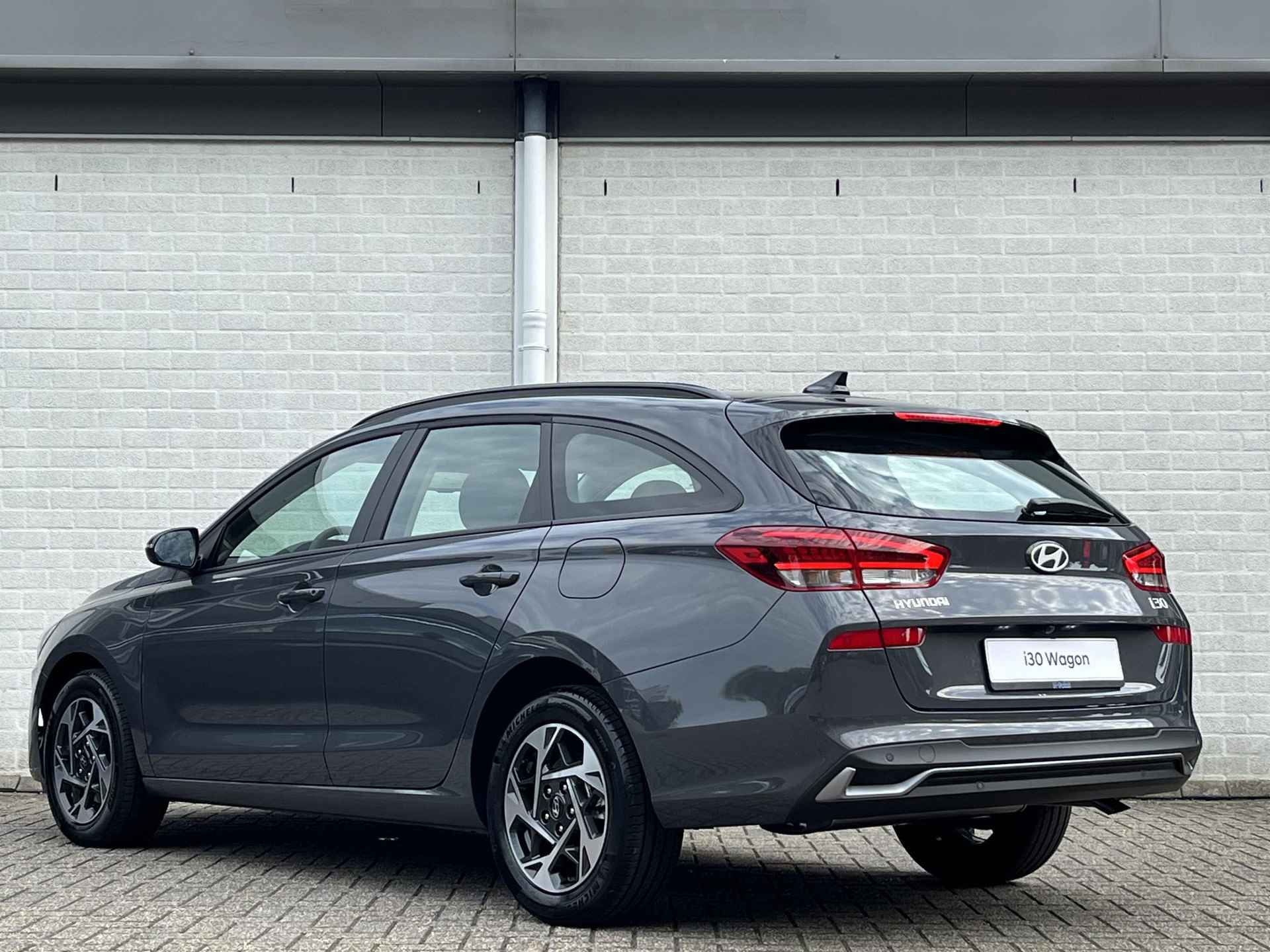 Hyundai i30 Wagon 1.0 T-GDi MHEV Comfort | €3000 KORTING | NIEUW MODEL | APPLE CARPLAY & ANDROID AUTO | CAMERA | SENSOREN | - 7/38