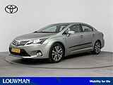 Toyota Avensis 1.8 VVTi Dynamic Business | Navigatie | Voorstoelen Verwarmd | Lichtmetalen Velgen | Metaallak |