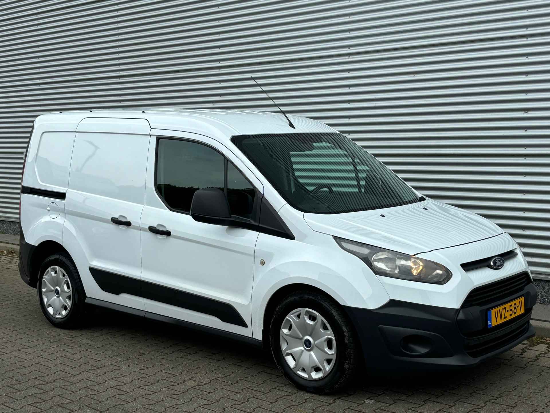 Ford Transit Connect 1.0 Ecoboost L1 All-in prijs | Airco/Cruise-Control/Trekhaak - 5/21