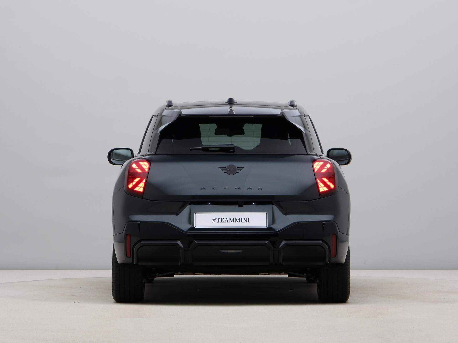 MINI Aceman E John Cooper Works Pakket M PRIVATE LEASE EUR 535,- (48 mnd/10.000 km) - 7/25