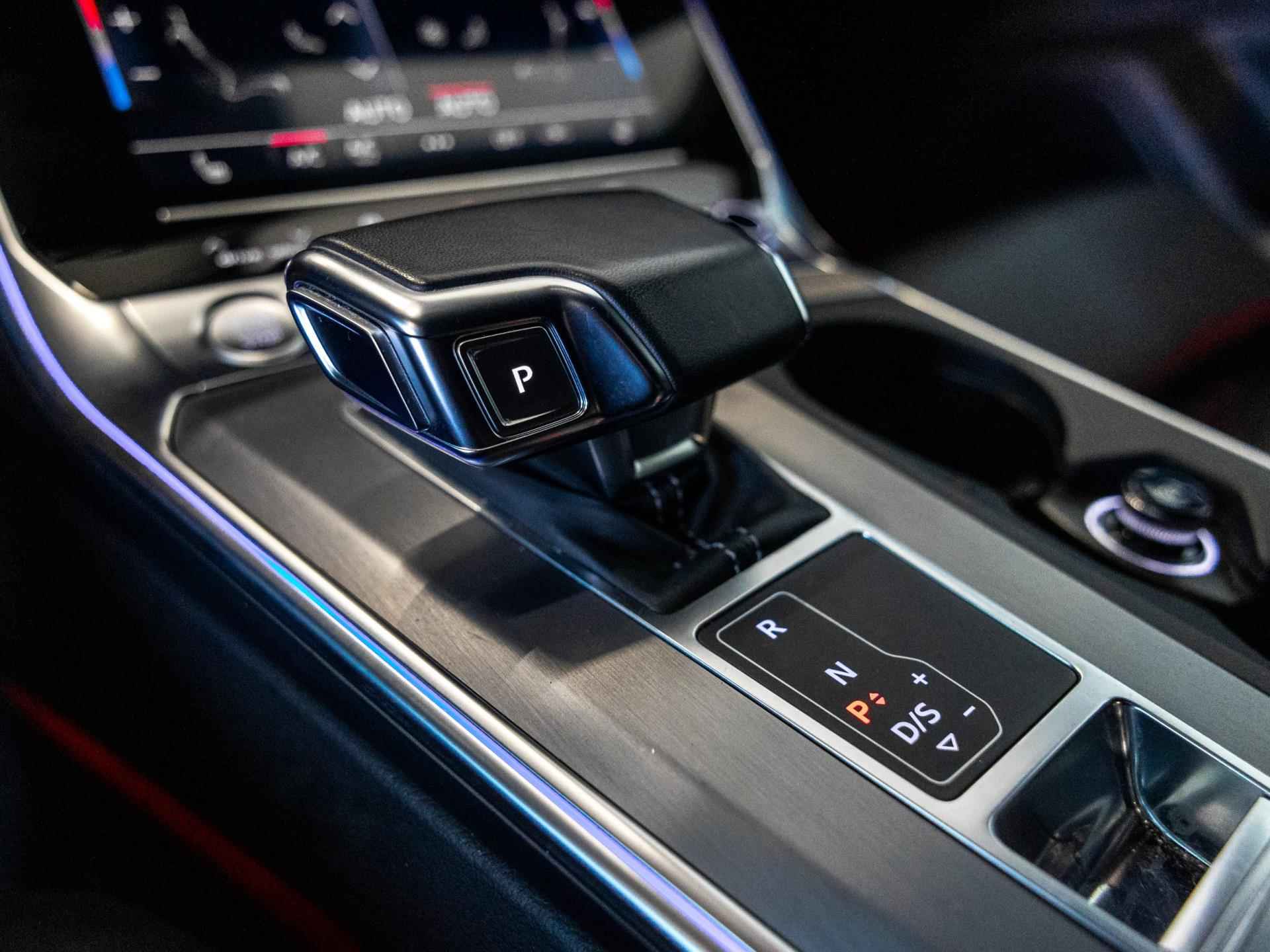 Audi A6 AVANT 50 TDI 3x S-Line / 286pk / Panoramadak / Luchtvering / Trekhaak / Virtual Cockpit / Leder - 38/45