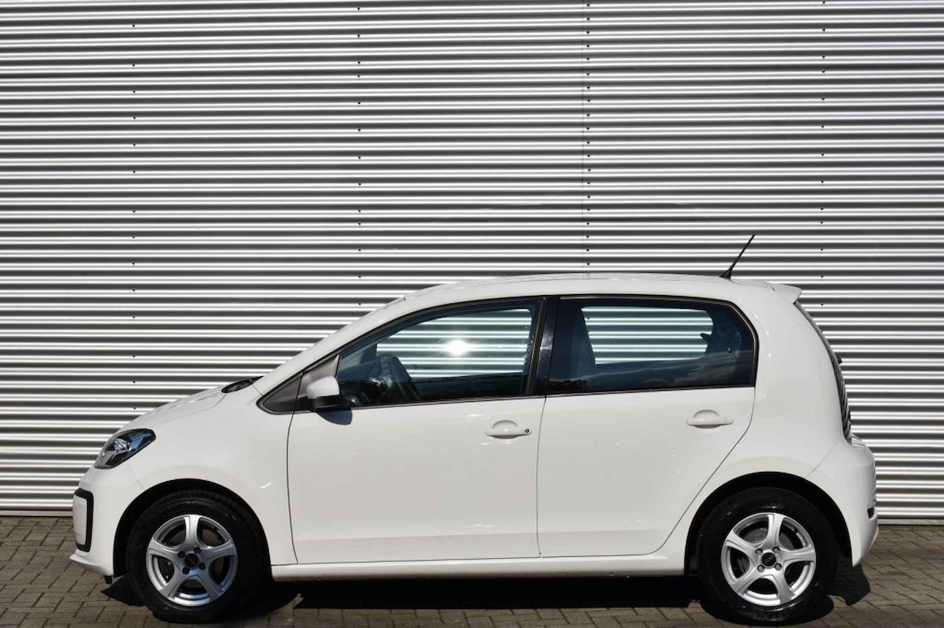 VOLKSWAGEN Up 1.0 5DRS. MOVE UP! / AIRCO / DAB / BLUETOOTH - 2/34