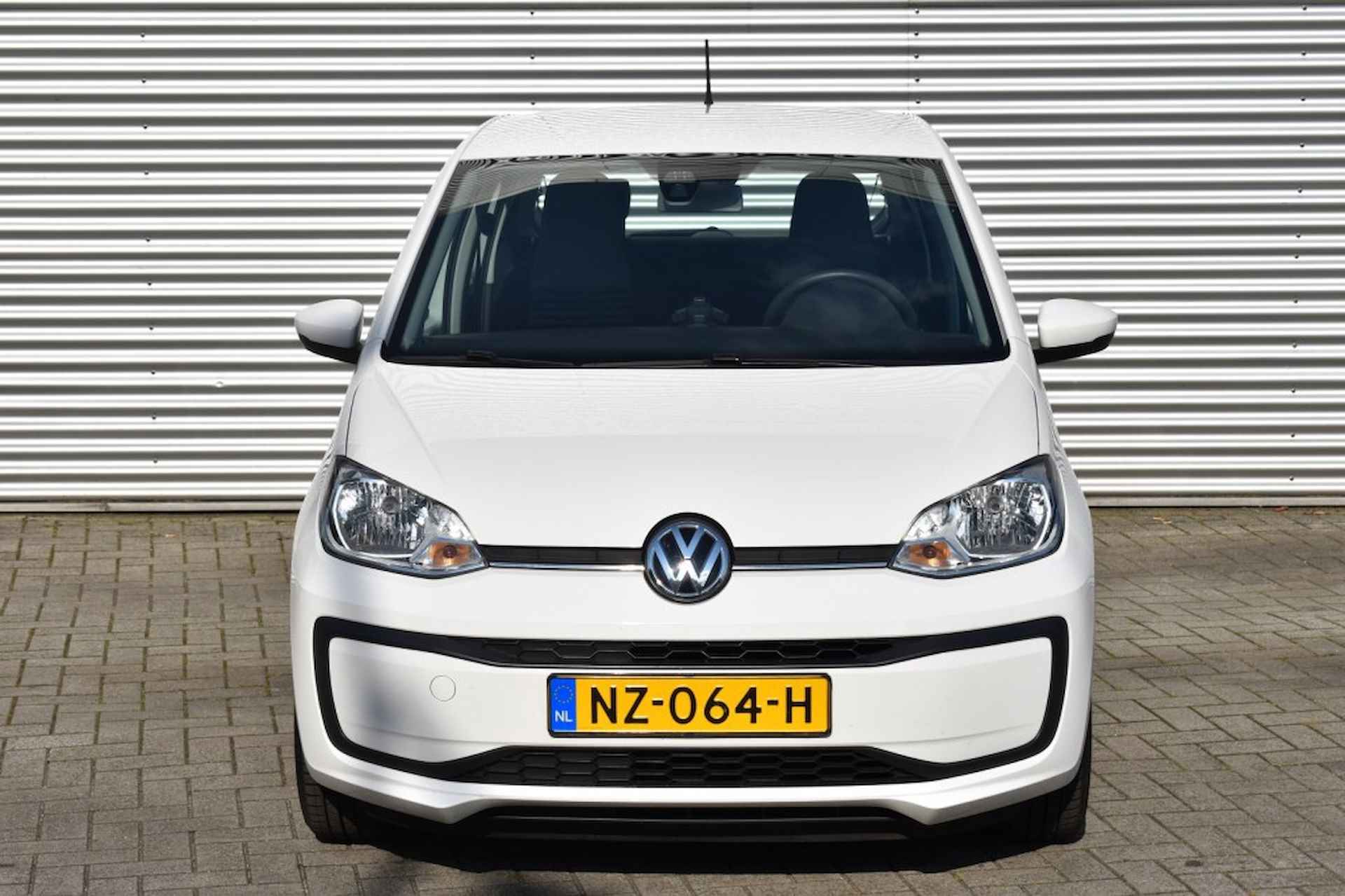 VOLKSWAGEN Up 1.0 5DRS. MOVE UP! / AIRCO / DAB / BLUETOOTH - 4/34