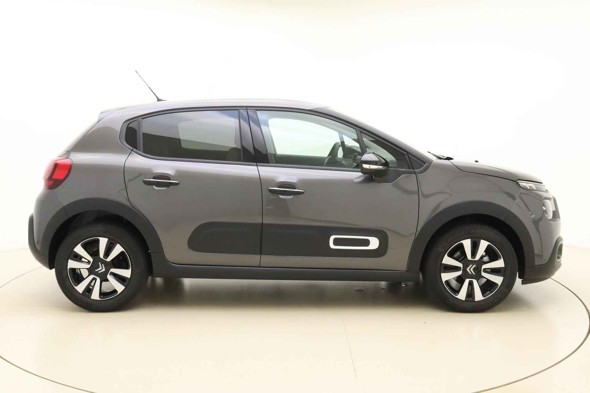 Citroen C3 1.2 PureTech Max | NIEUW € 3.000 KORTING | Navigatie | Climate control | Getint glas | Zwart dak | Camera - 10/35