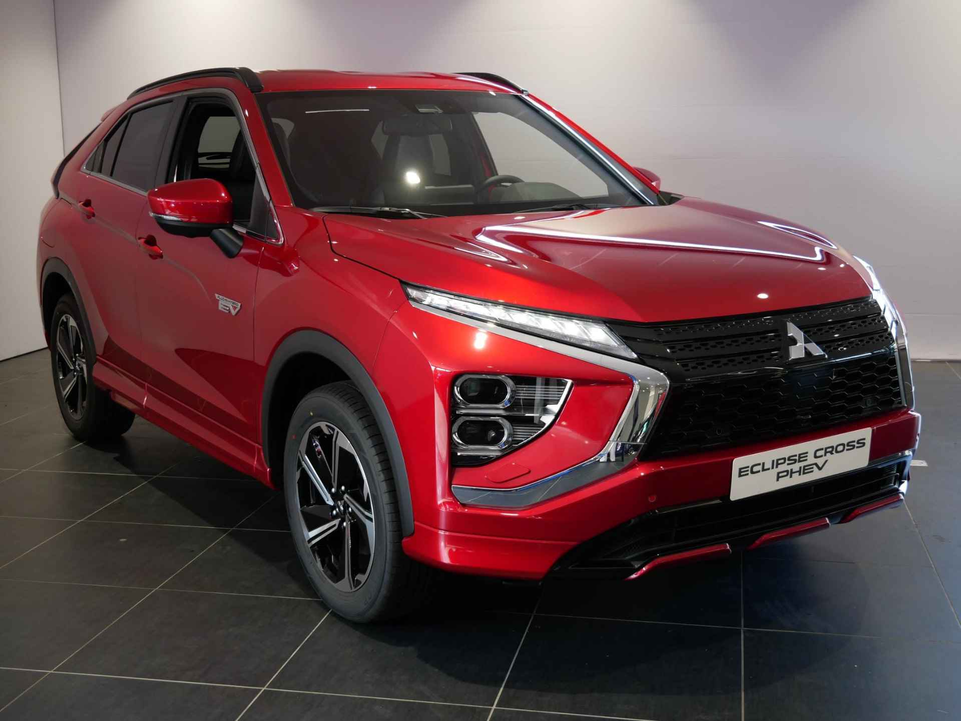 Mitsubishi Eclipse Cross 2.4 PHEV Intense+ uitverkoop € 8500,- Korting nog twee stuks | 8 jaar garantie - 3/50