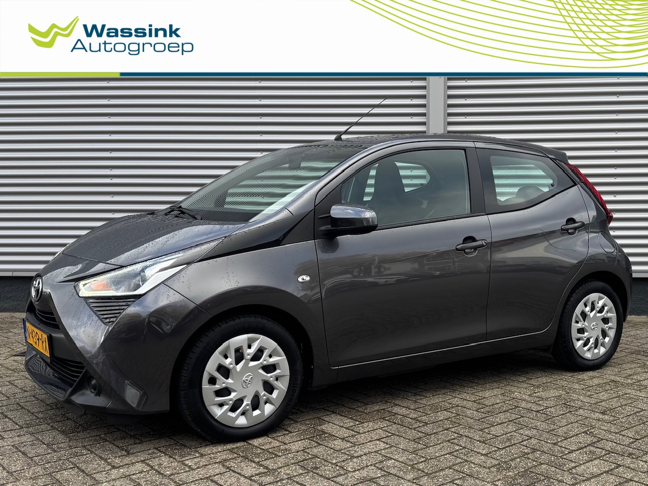 TOYOTA Aygo 1.0 VVT-i 72pk 5D x-play | Airco | Apple Carplay/Android Auto |