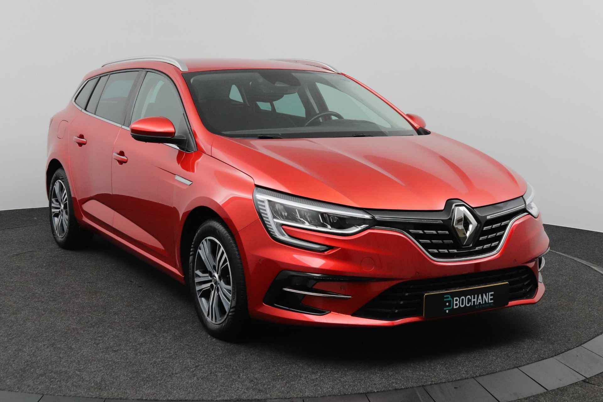 Renault Mégane Estate 1.3 TCe 140 EDC Intens | CAMERA | NAVI 9,3"| HEAD UP | BOSE AUDIO | TREKHAAK | - 44/48