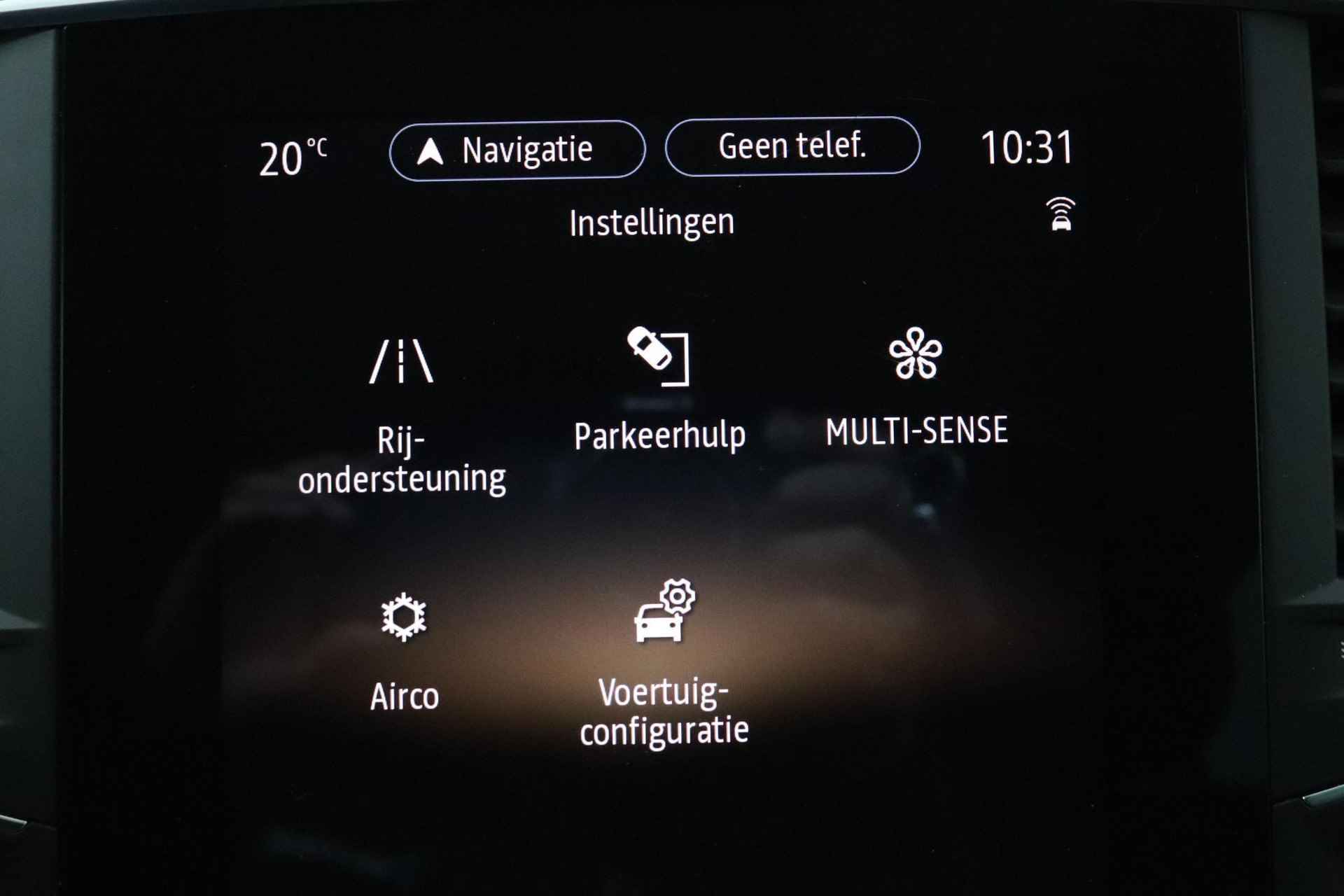 Renault Mégane Estate 1.3 TCe 140 EDC Intens | All-Season banden | Trekhaak | Achteruitrijcamera | Head-Up display | Bose audio - 41/48