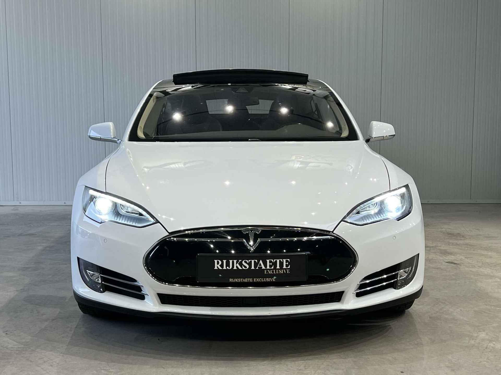 Tesla Model S 85 Base|AUTOPILOT|FREE SUPERCHARGE|PANO - 3/36