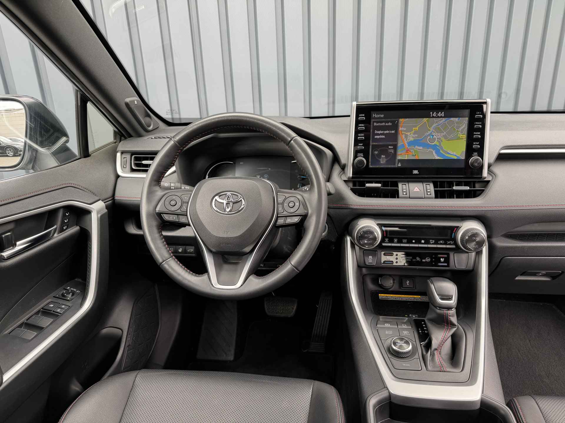 Toyota RAV4 2.5 Plug-in Hybrid AWD Bi-Tone Plus | 4x Nieuwe Allseason banden | Pano dak | 10 jr GARANTIE | Rijklaar!! - 18/52