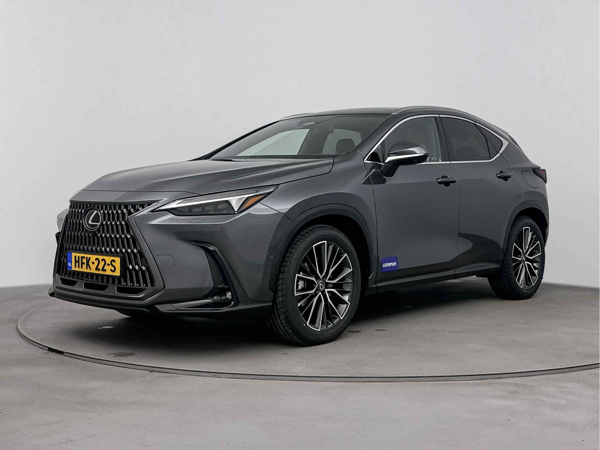 Lexus NX 450h+ AWD President Line | Leder | 360 Camera | Navigatie | Mark Levison Audio | Panoramadak | Dodehoek Ass. | Stoel en stuurwiel verwarmd | LM velgen | Parkeersensoren | - 15/52