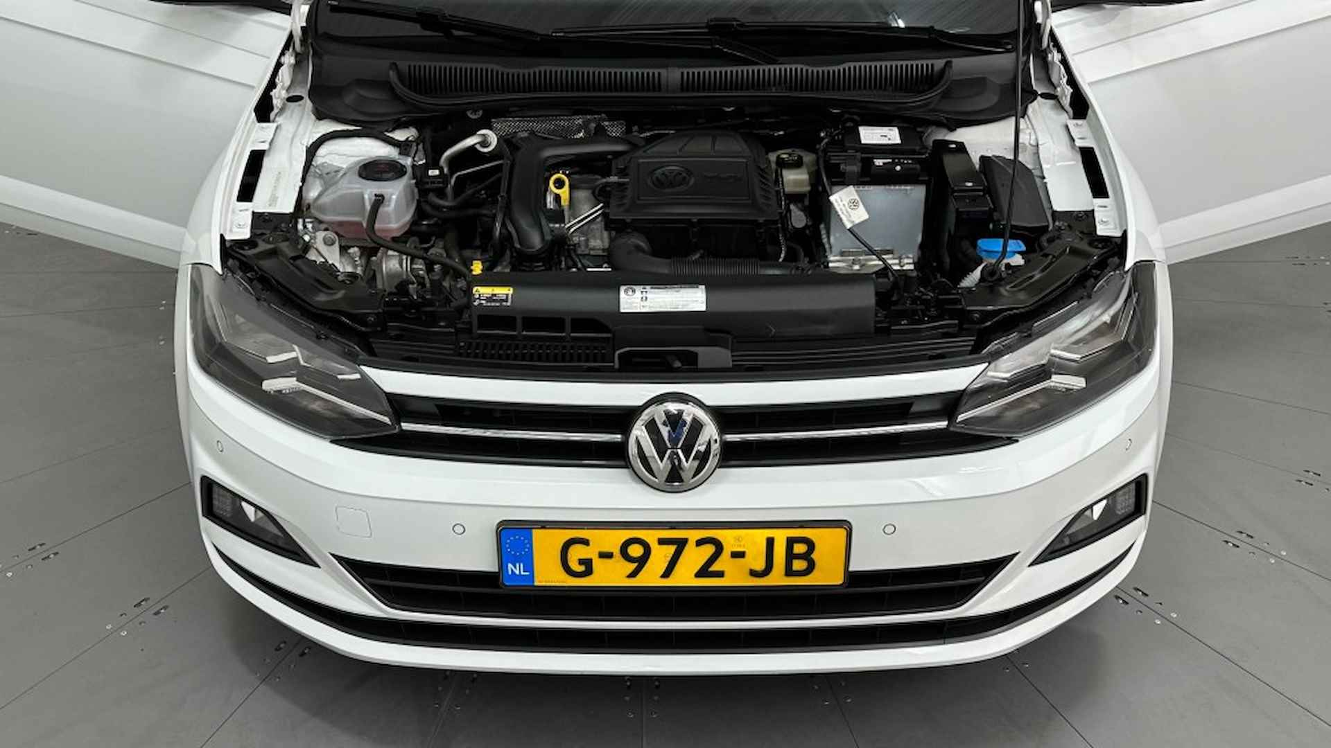 VOLKSWAGEN Polo 1.0 TSI COMF.BNS ACC ECC PDC - 39/47