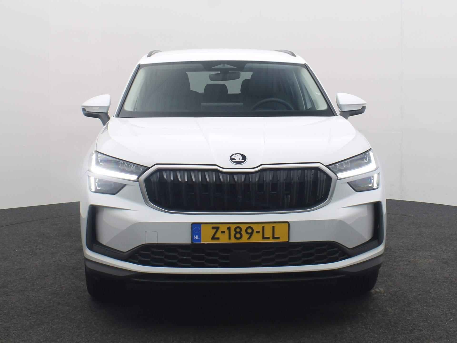 Škoda Kodiaq Business Edition 1.5 eTSI 150pk DSG Automaat *Nieuw model* Adaptive cruise control, Elektrische achterklep, Navigatie, Achteruitrijcamera, LED matrix verlichting, Stoelverwarming, Parkeersensoren - 9/39