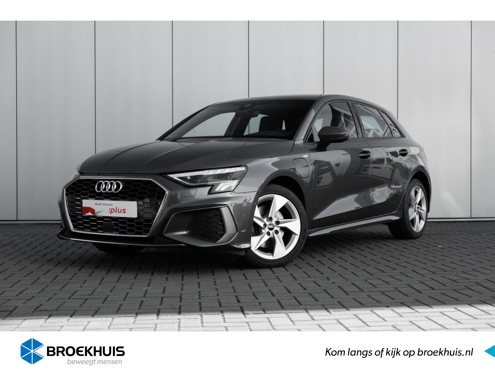 Audi A3 Sportback 40 TFSI e S edition | LED-koplampen | Stoelverwarming | Audi Smarthphone Interface | Parkeerhulp Plus