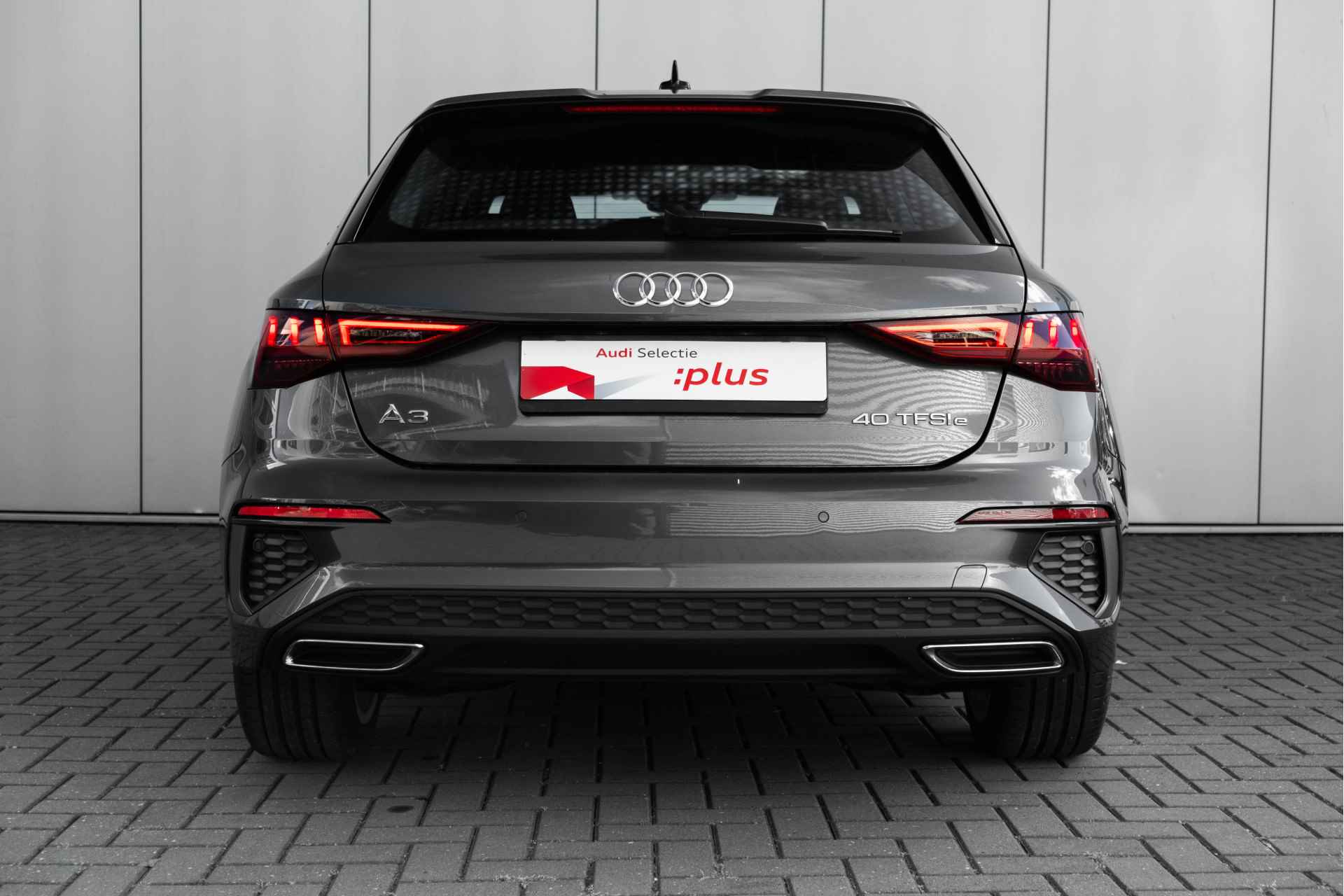 Audi A3 Sportback 40 TFSI e S edition | LED-koplampen | Stoelverwarming | Audi Smarthphone Interface | Parkeerhulp Plus - 5/61