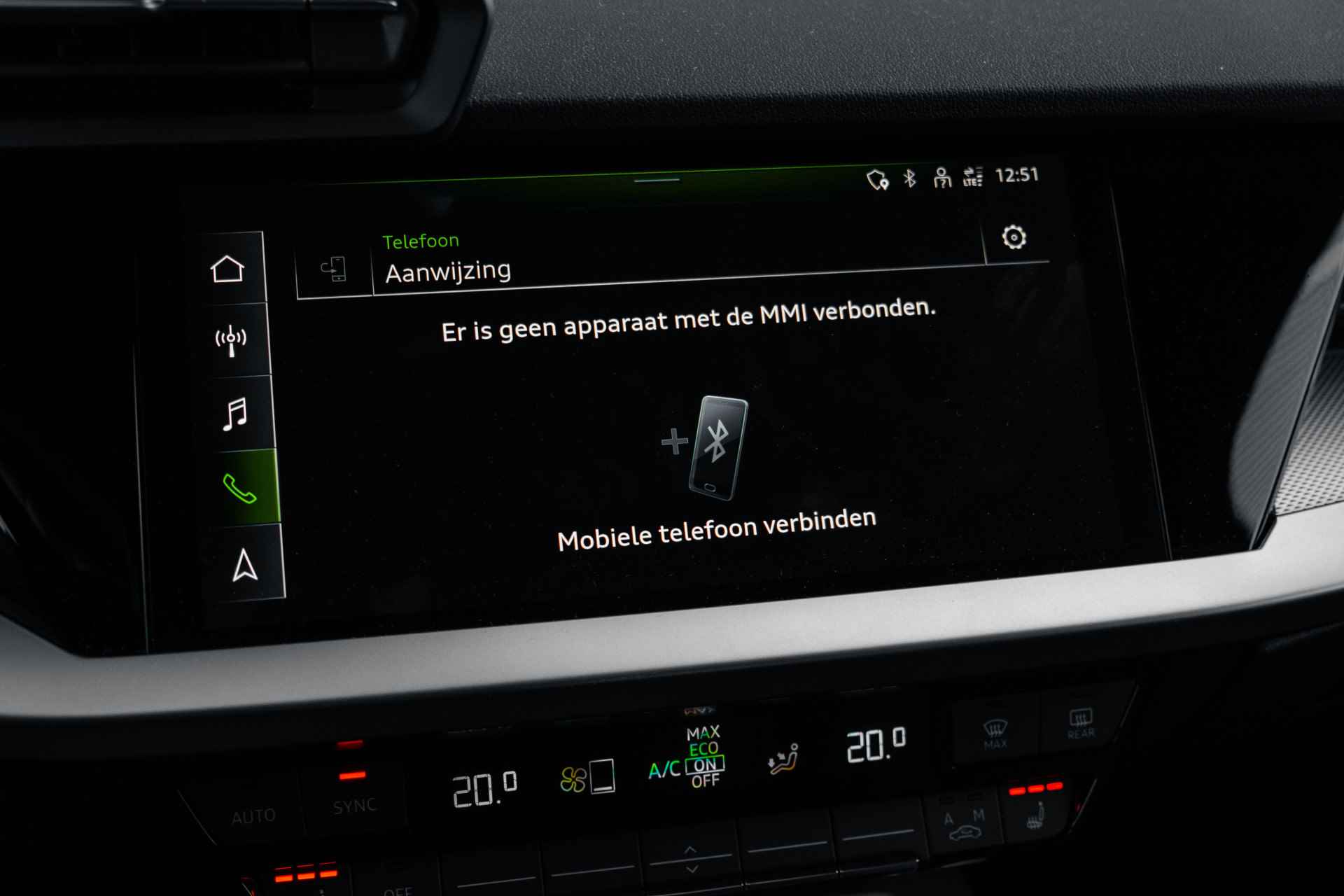 Audi A3 Sportback 40 TFSI e S edition | LED-koplampen | Stoelverwarming | Audi Smarthphone Interface | Parkeerhulp Plus - 54/61