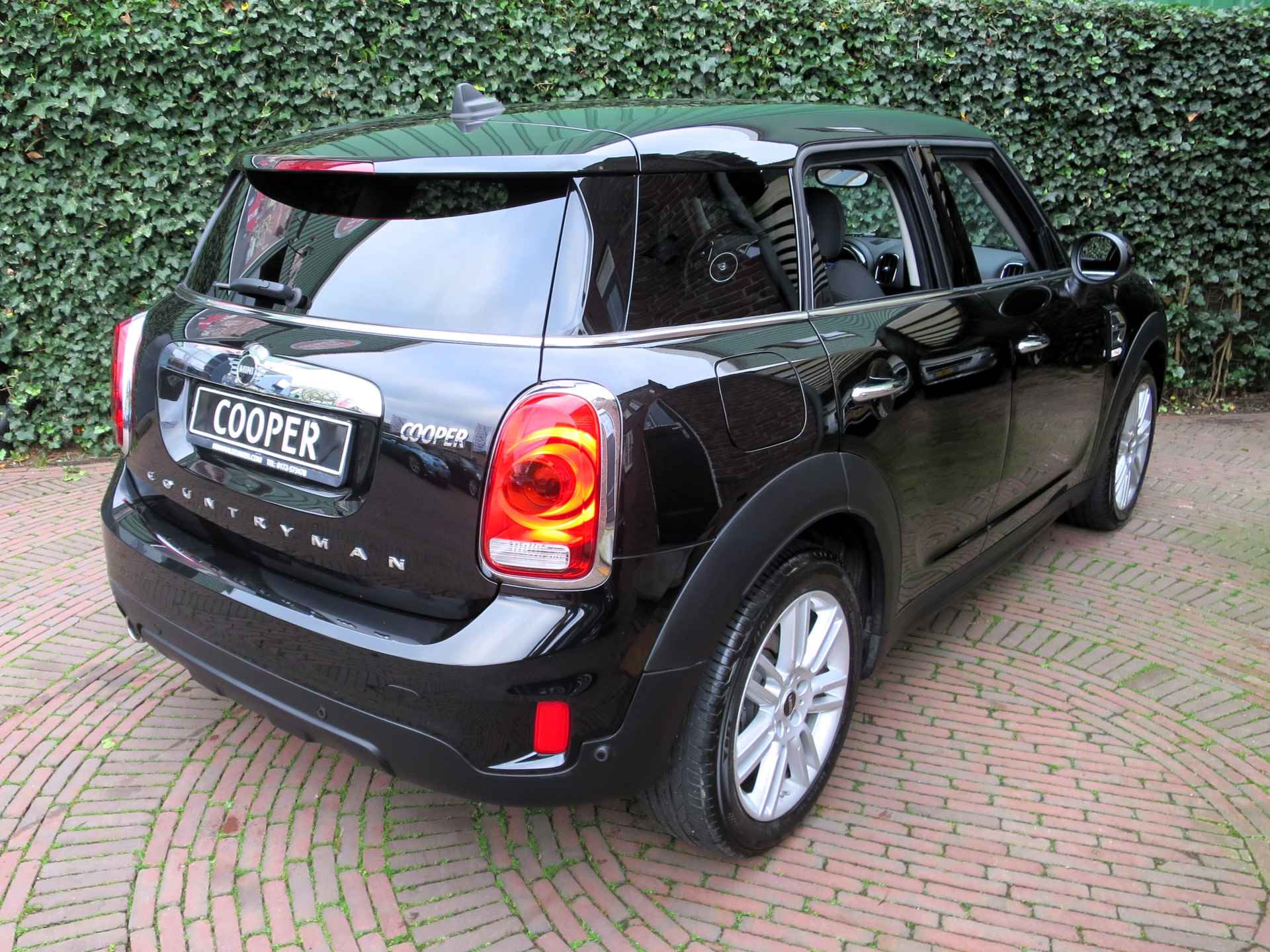 MINI Countryman 1.5 Cooper Chili F60 automaat met DAB, Apple CarPlay, ACC, LED en 18" - 2/46