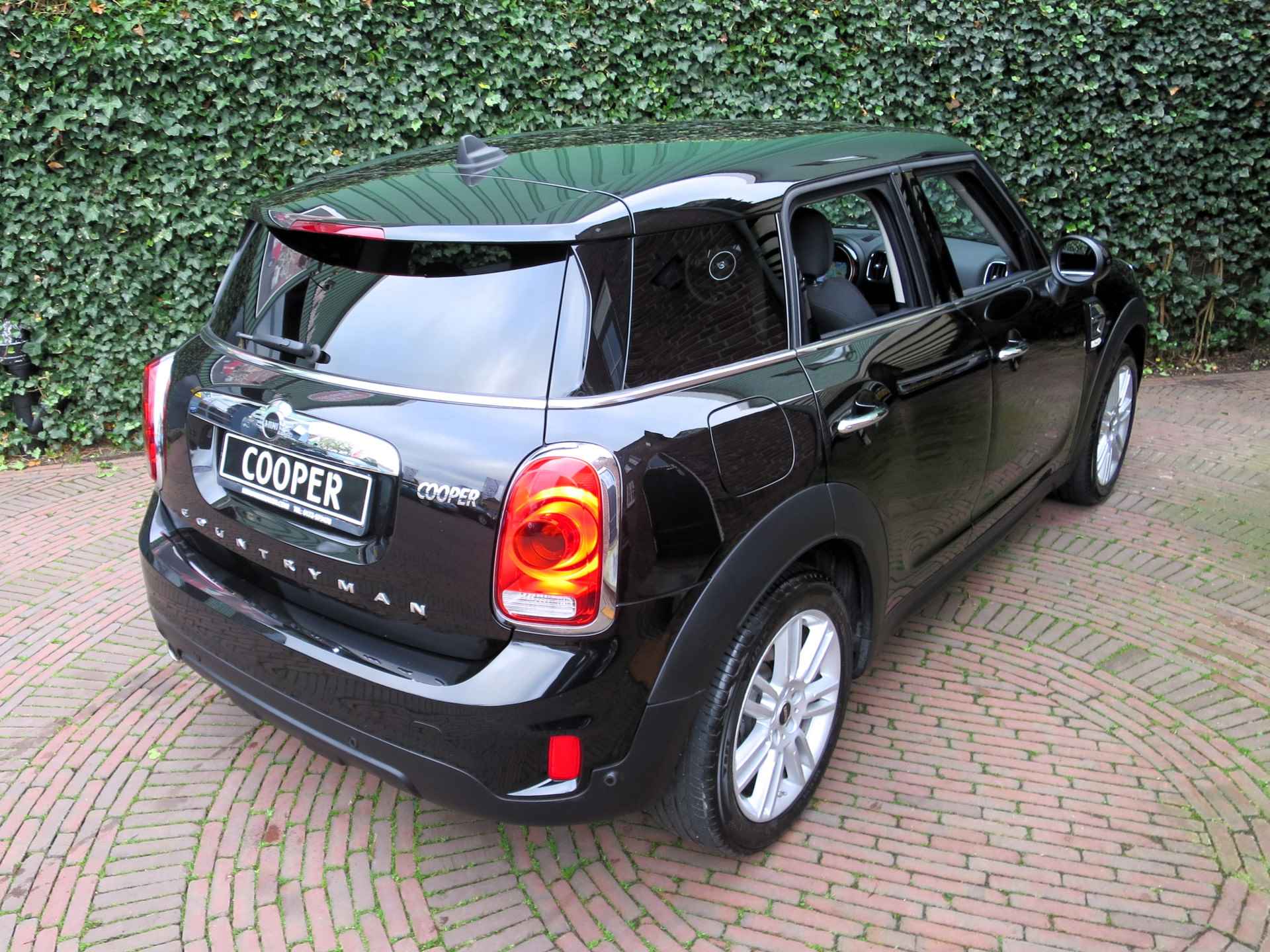 MINI Countryman 1.5 Cooper Chili F60 automaat met DAB, Apple CarPlay, ACC, LED en 18" - 46/46