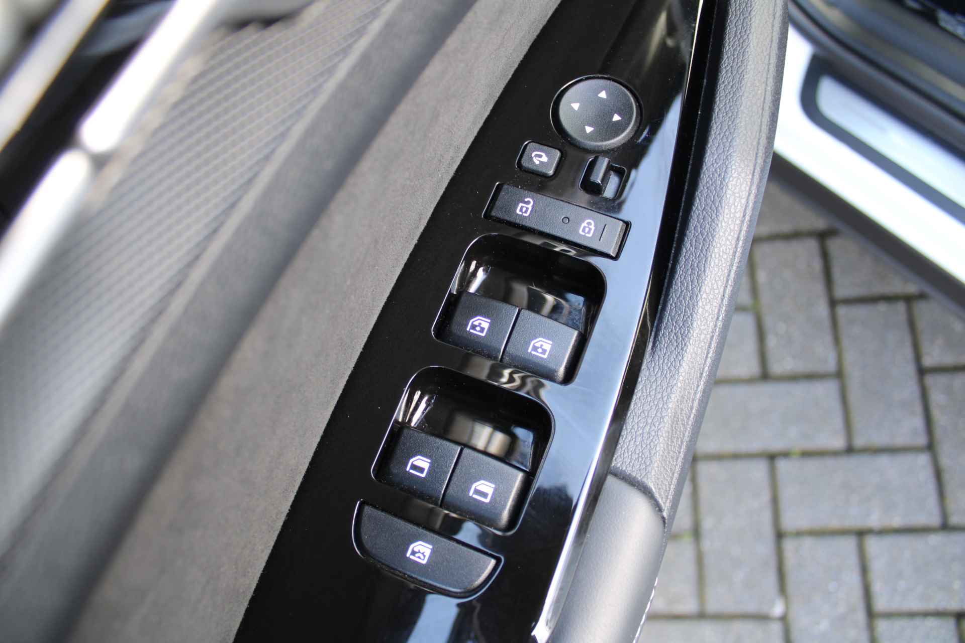 Kia Sportage 1.6 T-GDi Hybrid GT-Line 18" LM | Camera | Cruise | Navi | Airco | Panoramadak | - 27/40