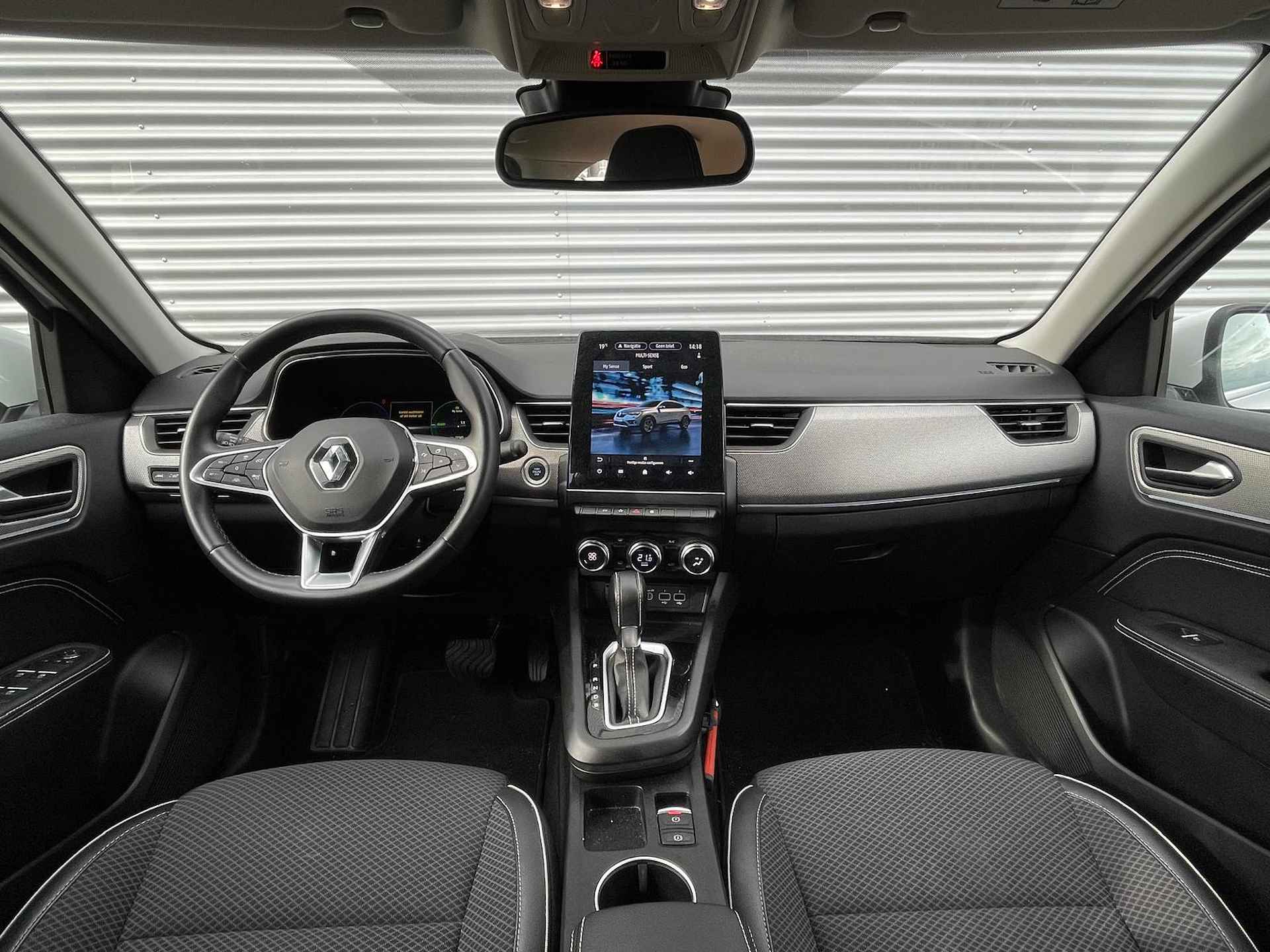 Renault Arkana 1.6 E-Tech hybrid 145 techno - 14/33