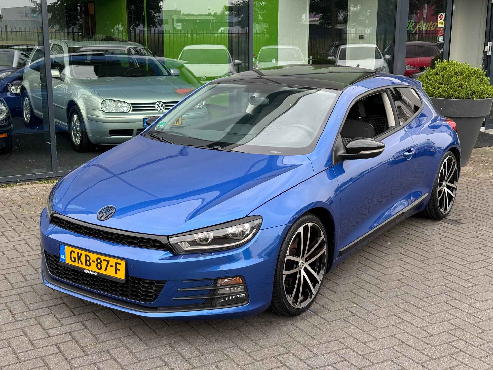 Volkswagen Scirocco 2.0 TSI * Panoramadak * Cruise Control * Stoelverwarming - 11/27