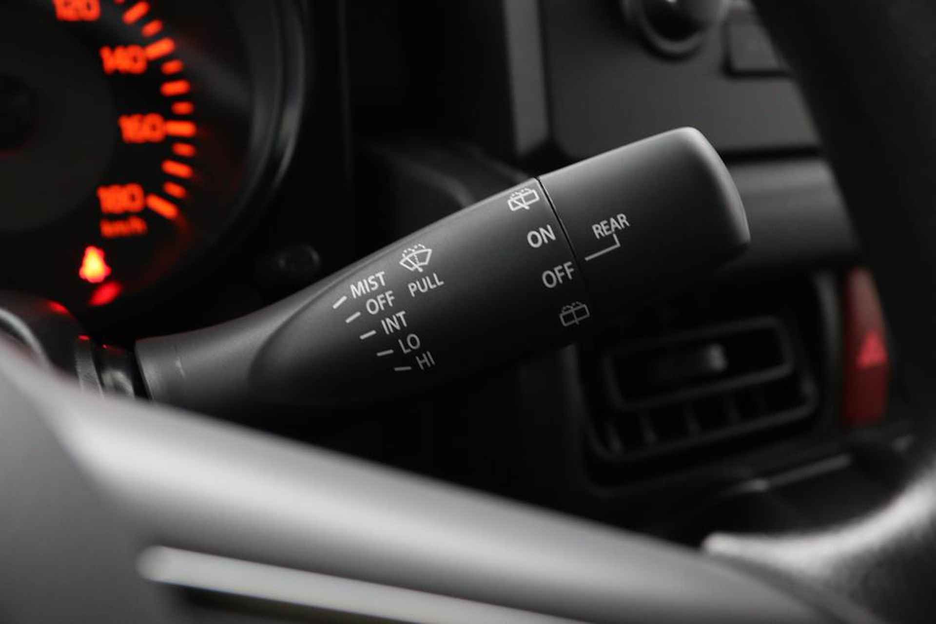 Suzuki Jimny 1.5 Professional | 4X4 | 6 Jaar Garantie | Nieuw | Direct Leverbaar | - 28/42