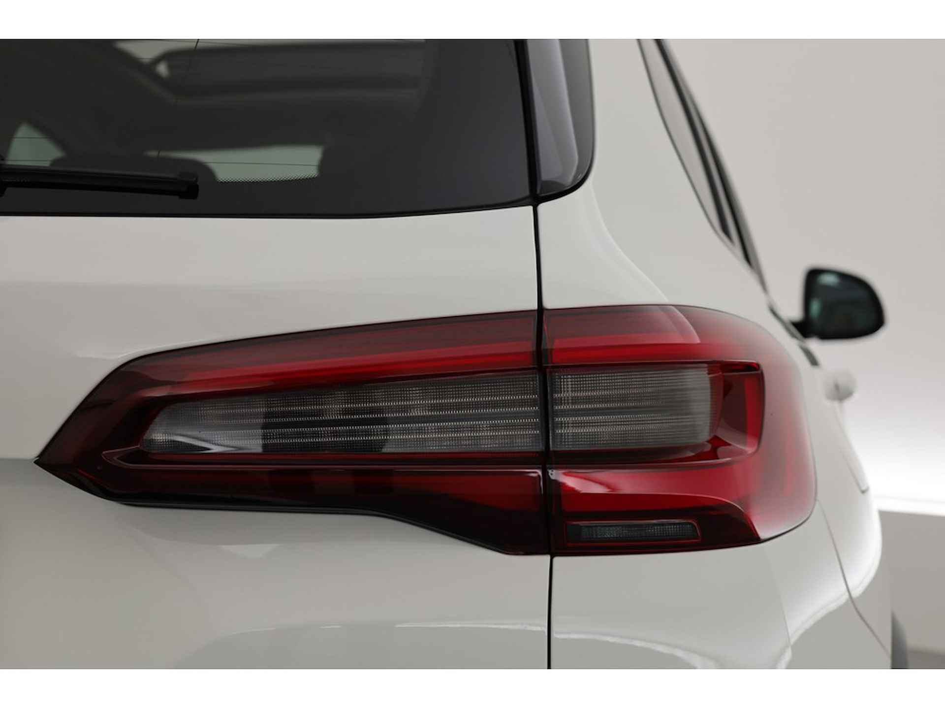 BMW X5 xDrive45e High Executive, Pano-dak, Trekhaak, Head-up, H&K Audio - 40/44