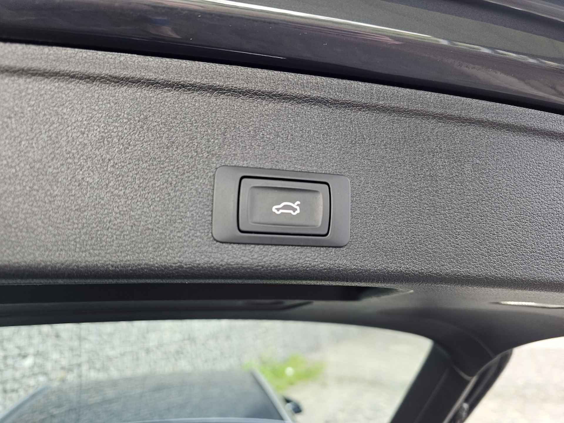 Audi A4 Avant 2.0 T 190PK | Digitaal Dashboard | Trekhaak - 16/22