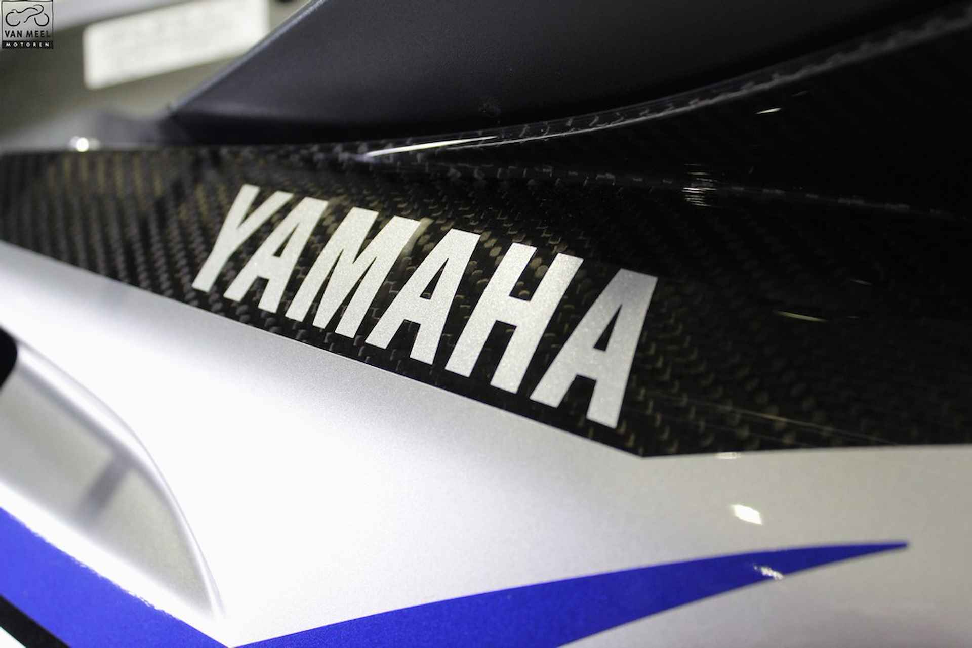 Yamaha R1 M - 10/22