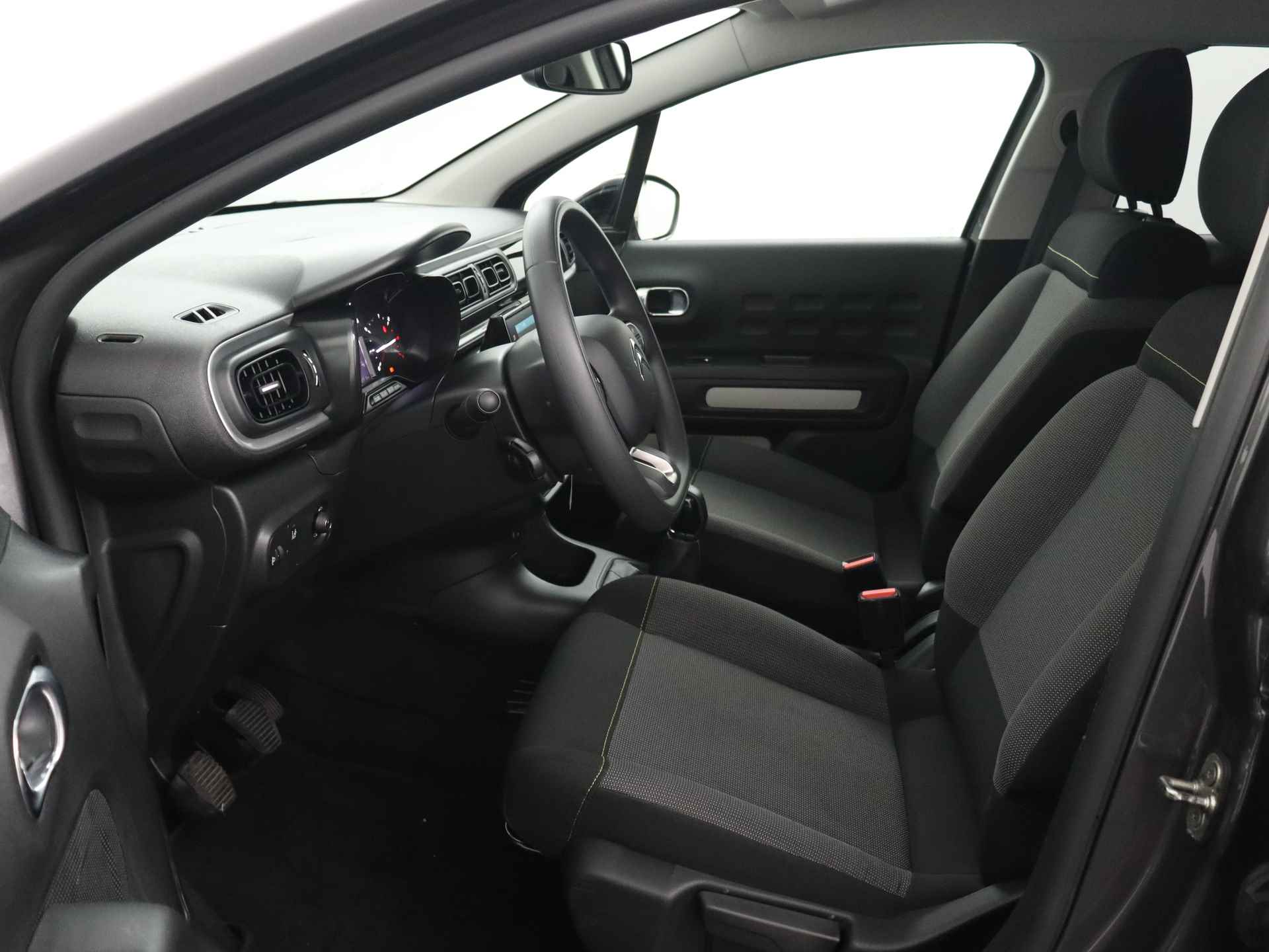 Citroën C3 PureTech 83pk Feel Edition | Rijklaar | Navigatie | parkeersensoren achter | Apple carplay / android auto | - 3/25