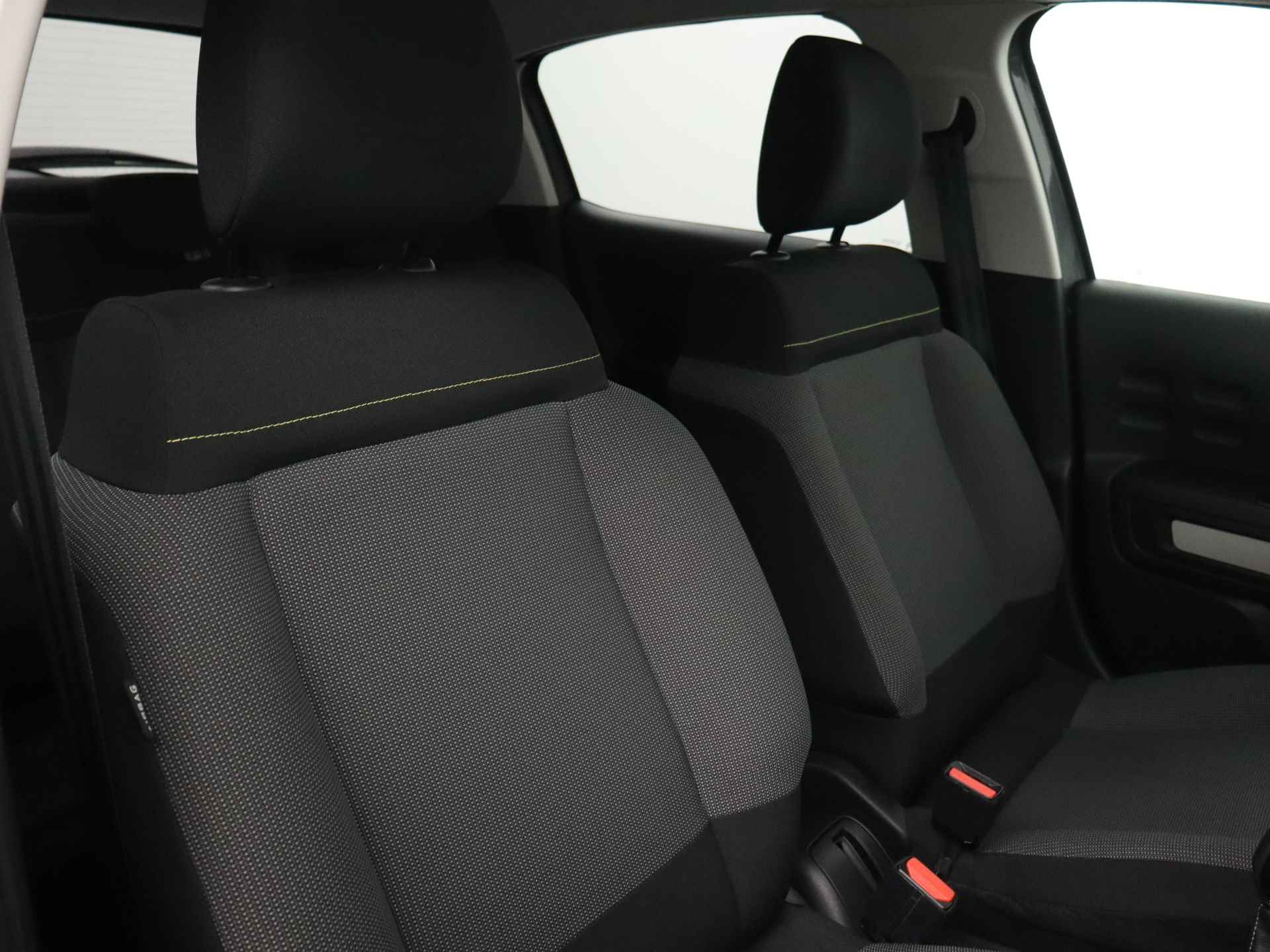 Citroën C3 PureTech 83pk Feel Edition | Rijklaar | Navigatie | parkeersensoren achter | Apple carplay / android auto | - 7/25
