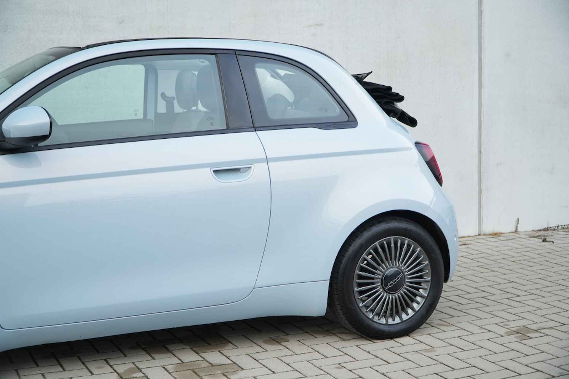 Fiat 500 C Icon 42 kWh | Navi | Winter | Camera | Carplay - 11/33