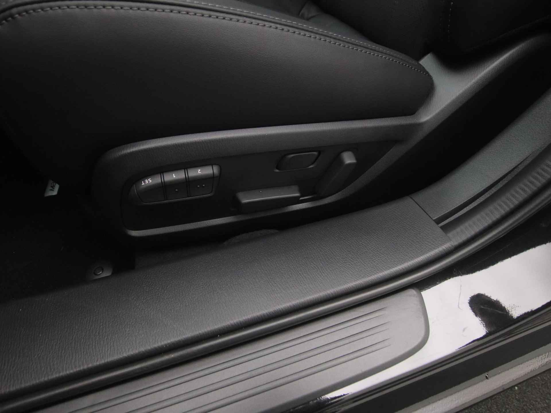 Mazda 6 Sportbreak 2.0 SkyActiv-G Exclusive-Line automaat | demo voordeel - 14/47